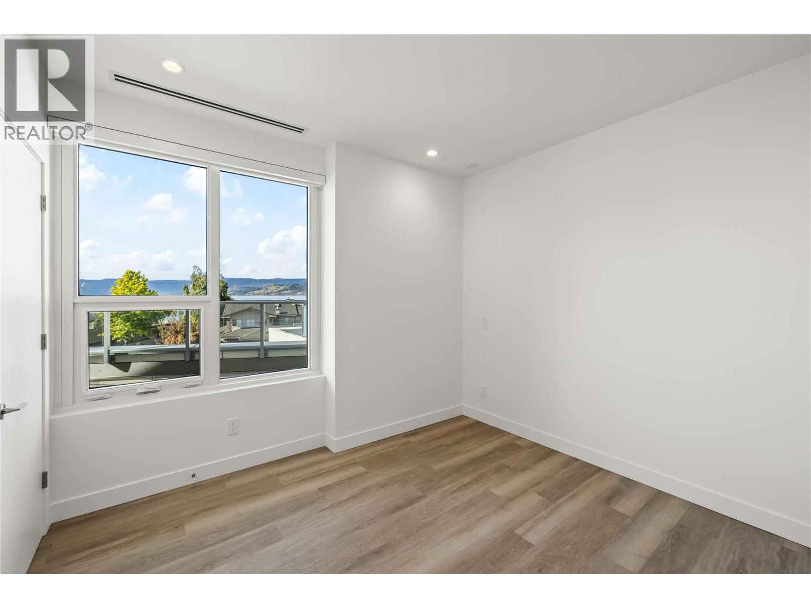 3340 Lakeshore Drive Unit# 306, Kelowna, British Columbia  V1W 0H6 - Photo 19 - 10393690