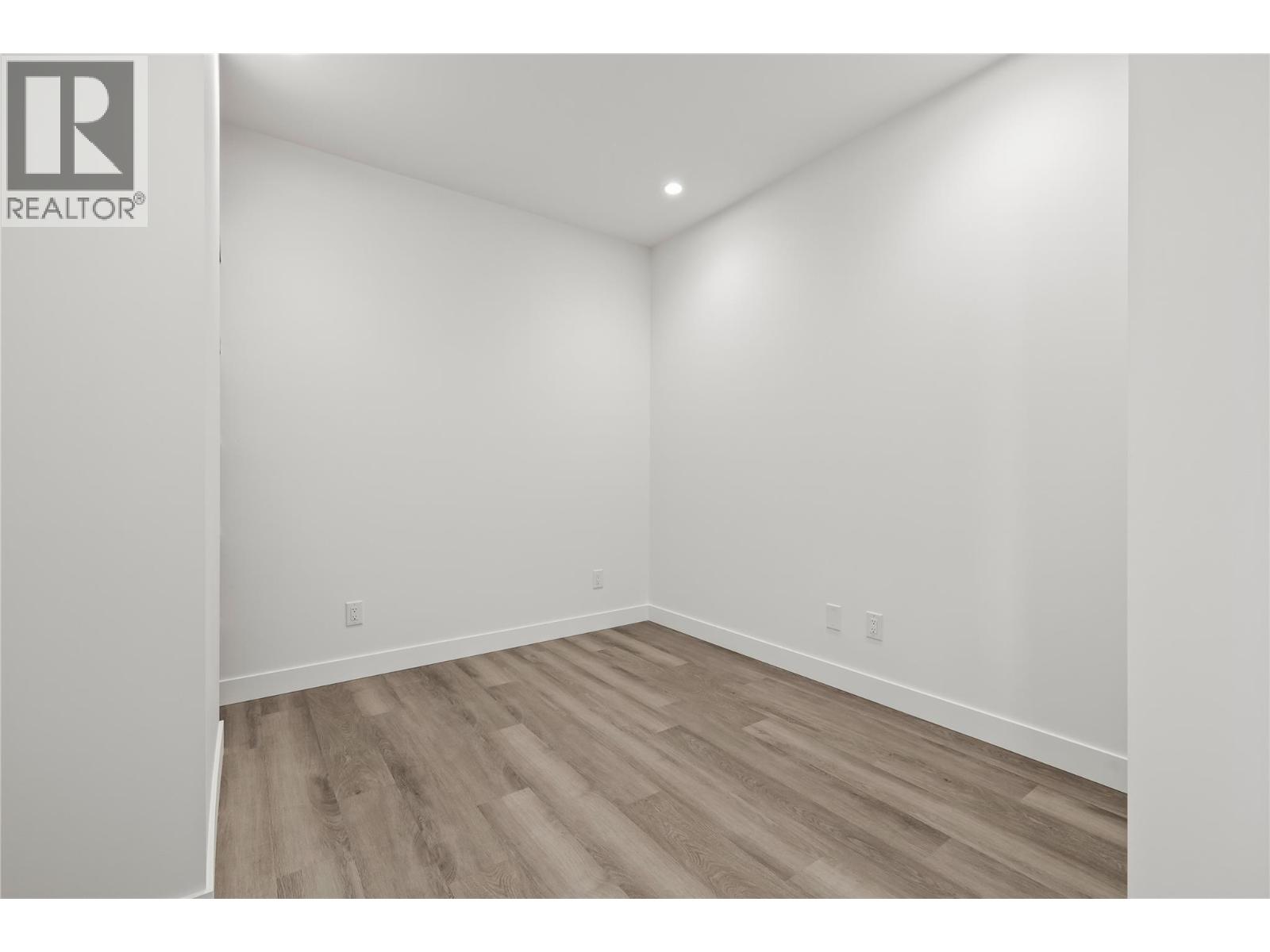 3340 Lakeshore Drive Unit# 306, Kelowna, British Columbia  V1W 0H6 - Photo 26 - 10393690