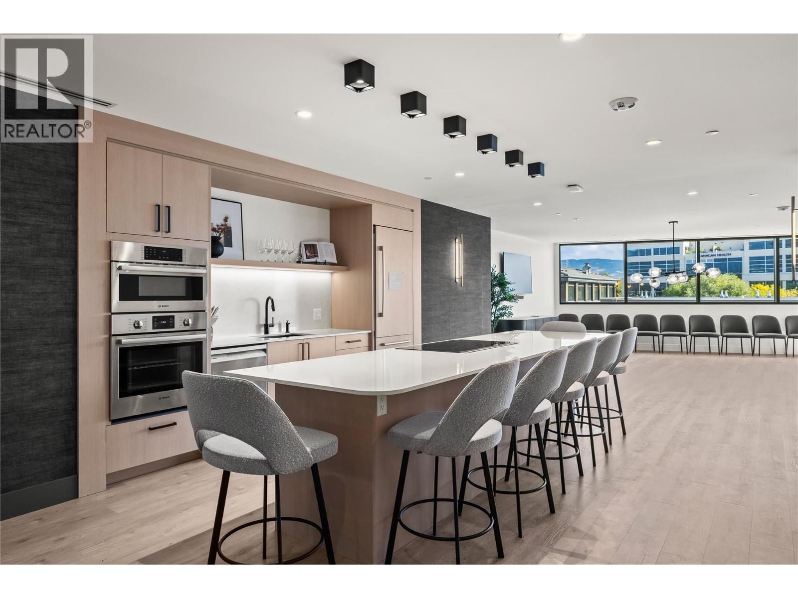 3340 Lakeshore Drive Unit# 306, Kelowna, British Columbia  V1W 0H6 - Photo 44 - 10393690