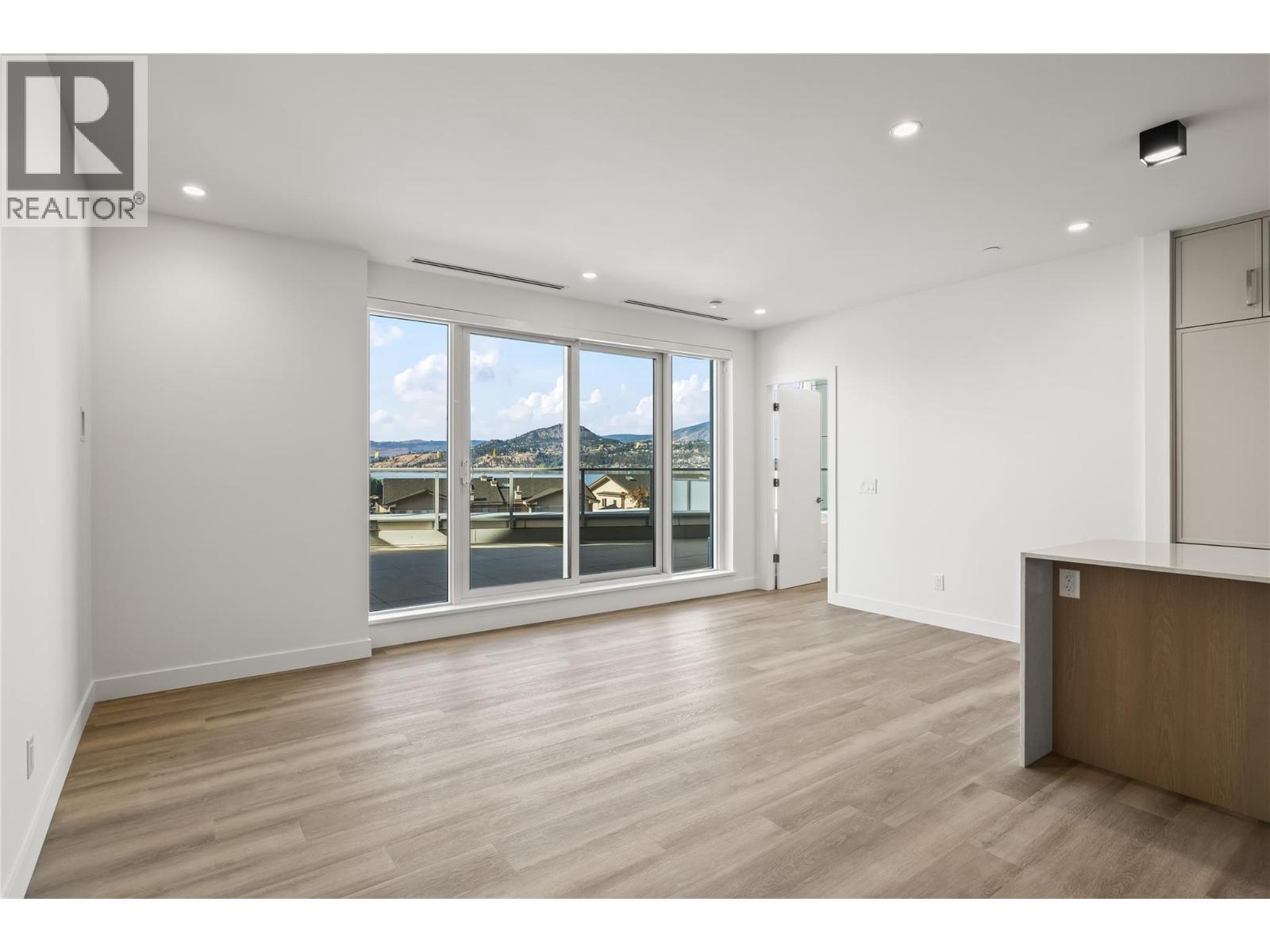 3340 Lakeshore Drive Unit# 306, Kelowna, British Columbia  V1W 0H6 - Photo 8 - 10393690