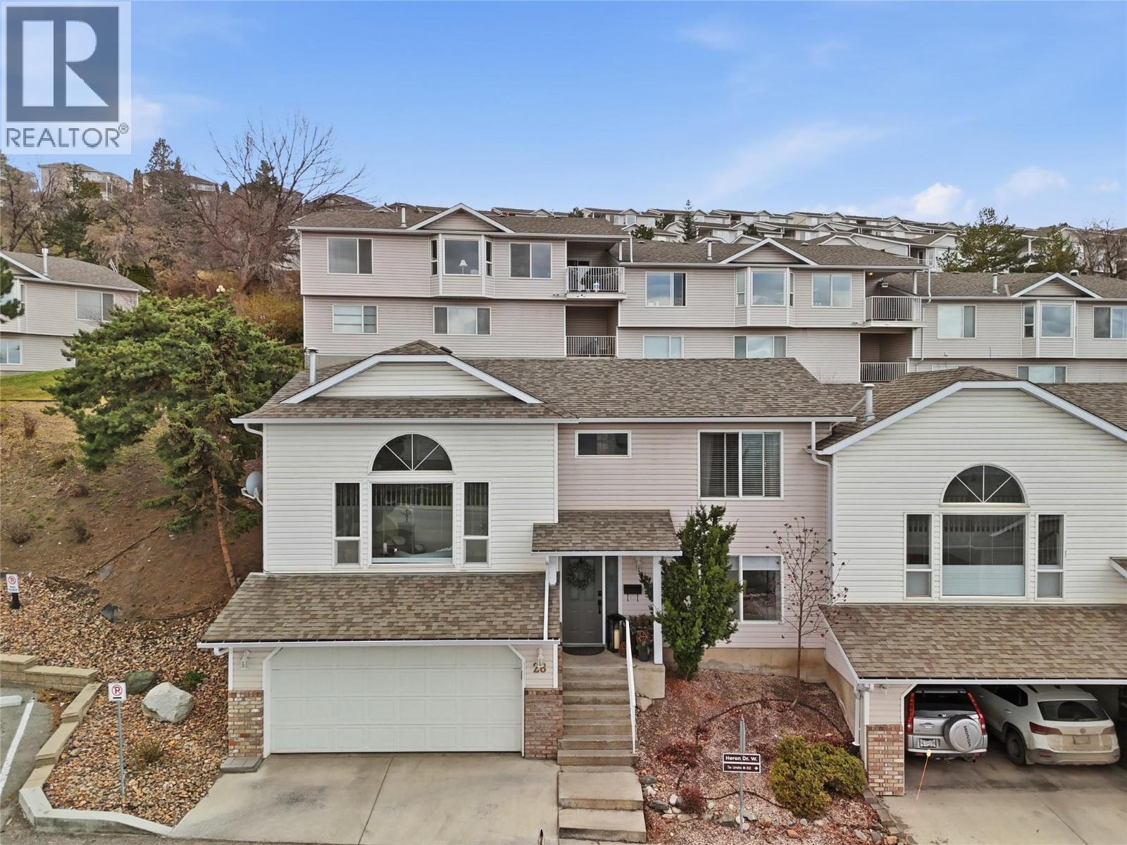 2022 Pacific Way Unit# 28, Kamloops, British Columbia  V1S 1T1 - Photo 2 - 10393767