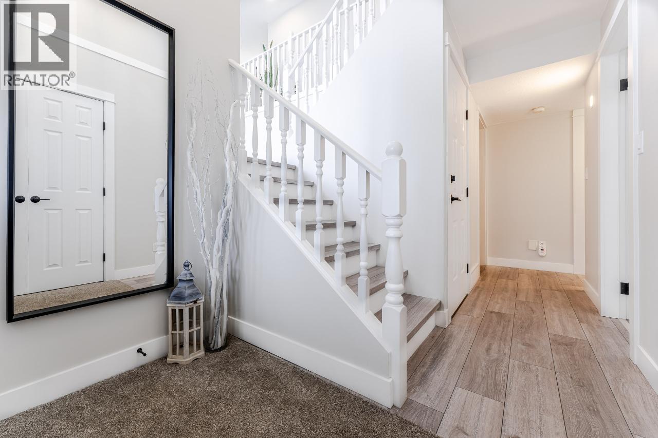 2022 Pacific Way Unit# 28, Kamloops, British Columbia  V1S 1T1 - Photo 5 - 10393767