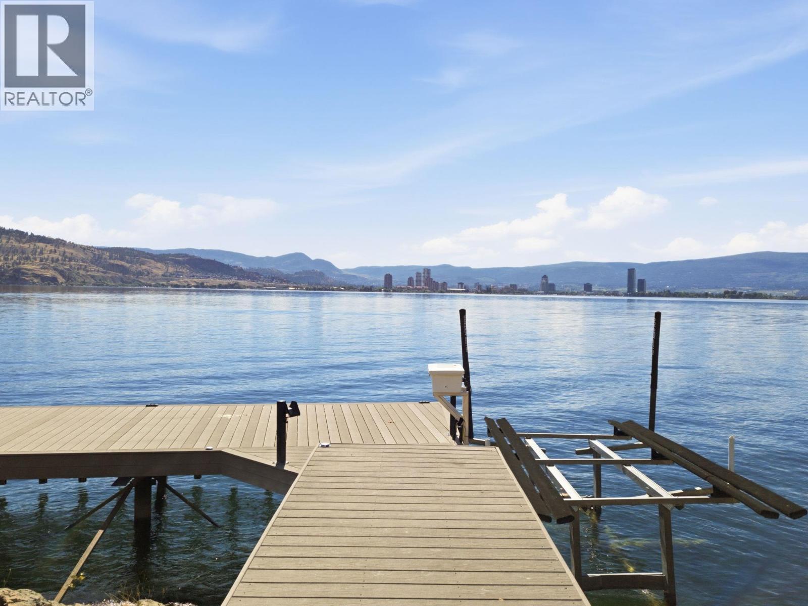 1075 Westside Road, West Kelowna, British Columbia  V1Z 3S1 - Photo 10 - 10393755