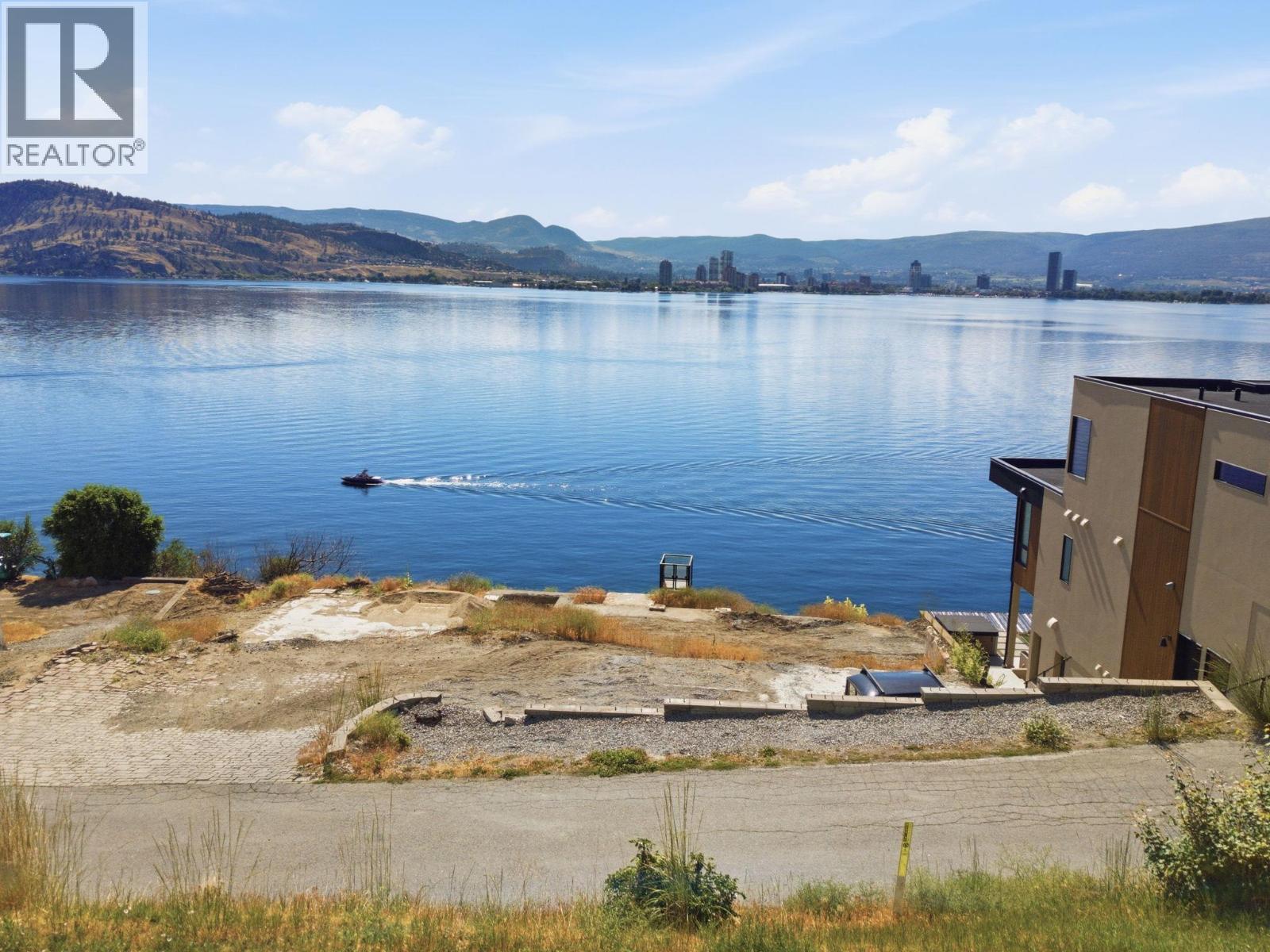 1075 Westside Road, West Kelowna, British Columbia  V1Z 3S1 - Photo 18 - 10393755