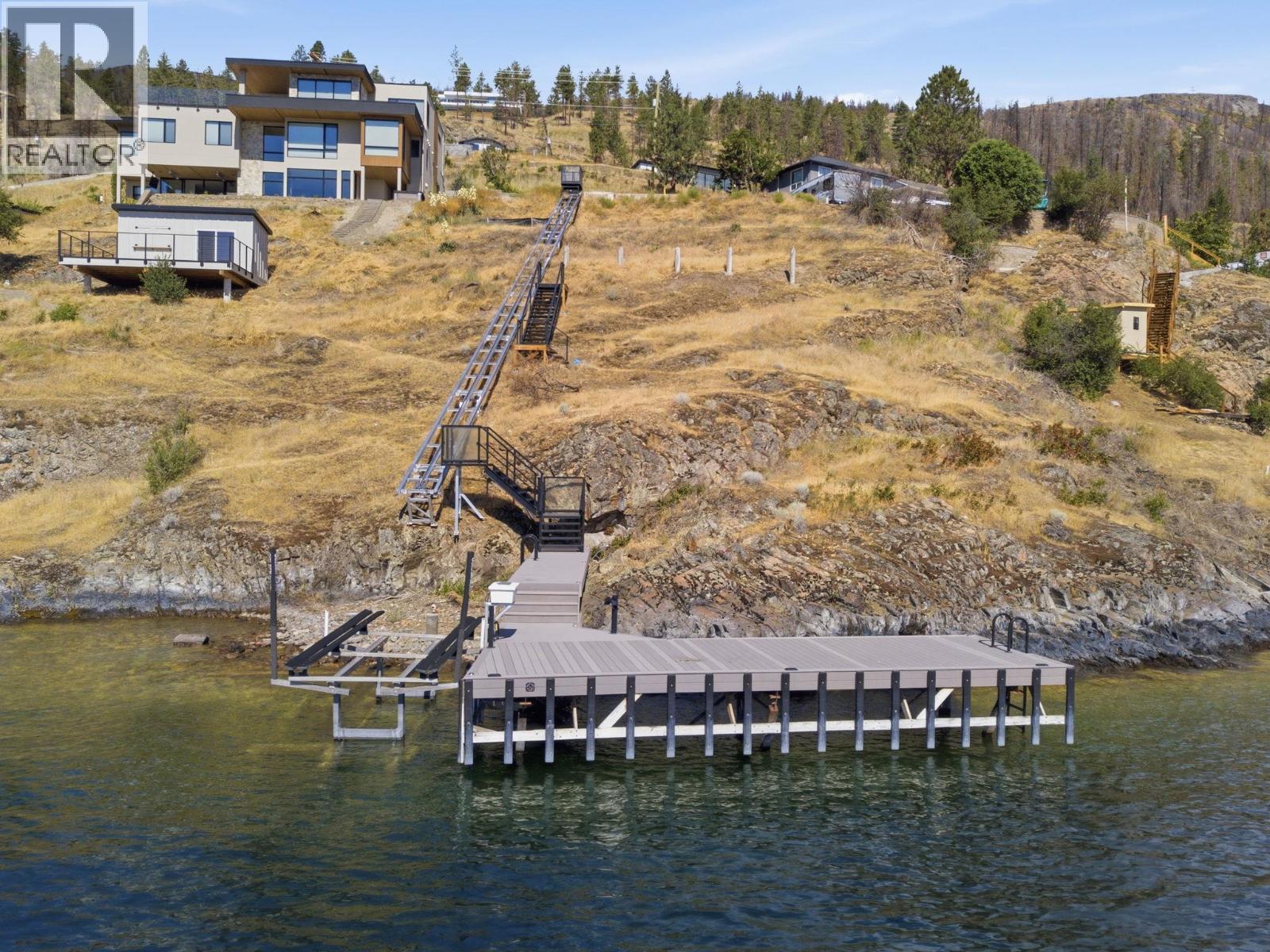 1075 Westside Road, West Kelowna, British Columbia  V1Z 3S1 - Photo 2 - 10393755