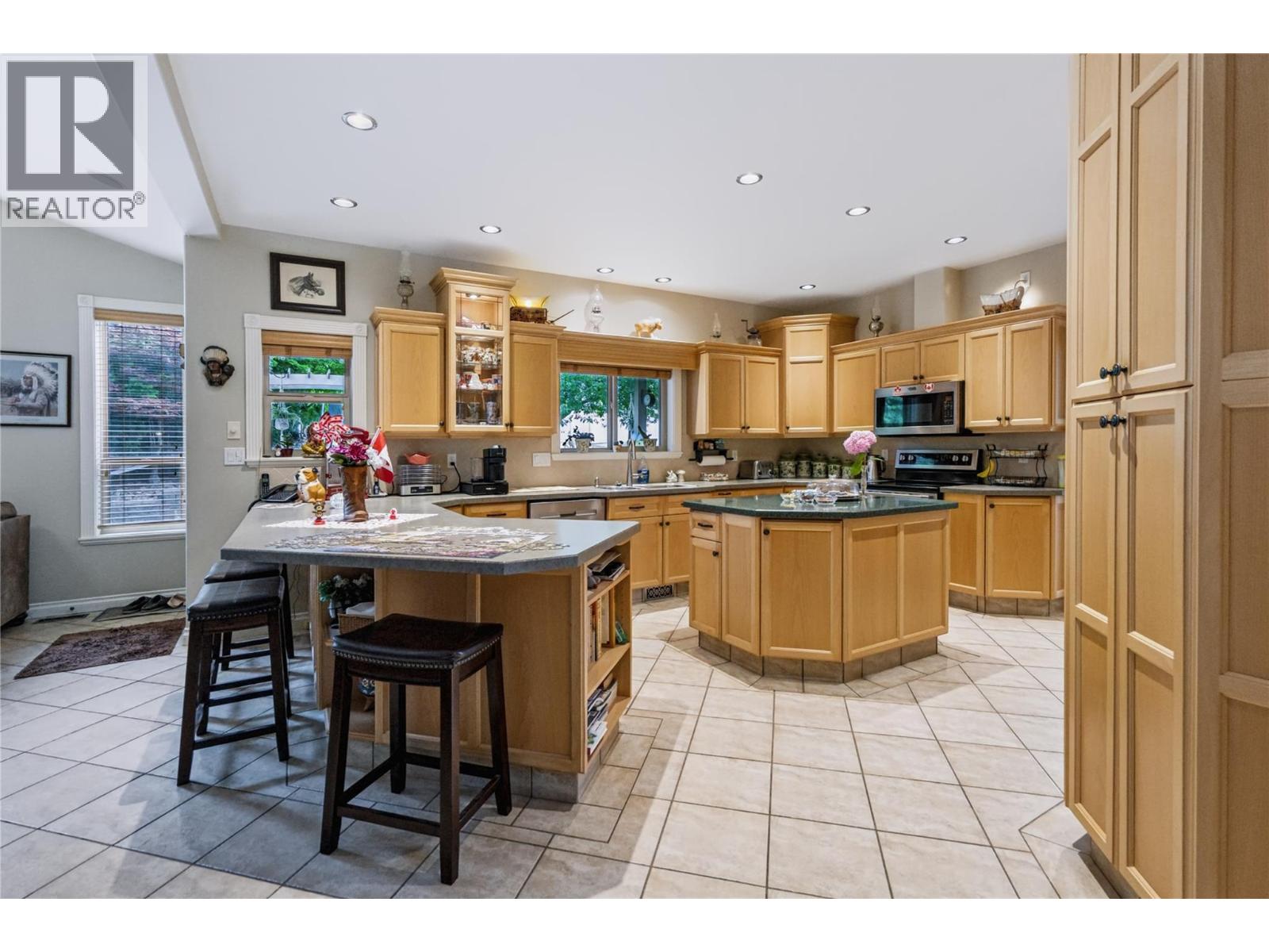 102 Westview Drive, Penticton, British Columbia  V2A 7R2 - Photo 12 - 10380096