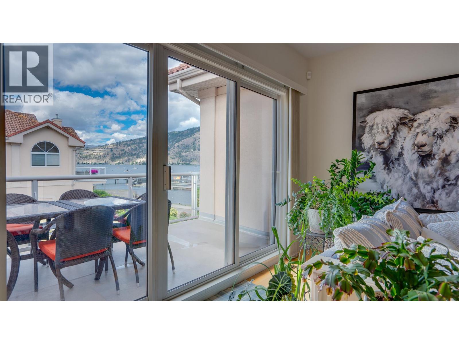7701 Okanagan Landing Road Unit# 8, Vernon, British Columbia  V1H 1L3 - Photo 3 - 10393670
