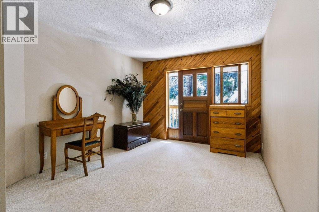 1876 Willowbrook Road, Oliver, British Columbia  V0H 1T0 - Photo 26 - 10392960