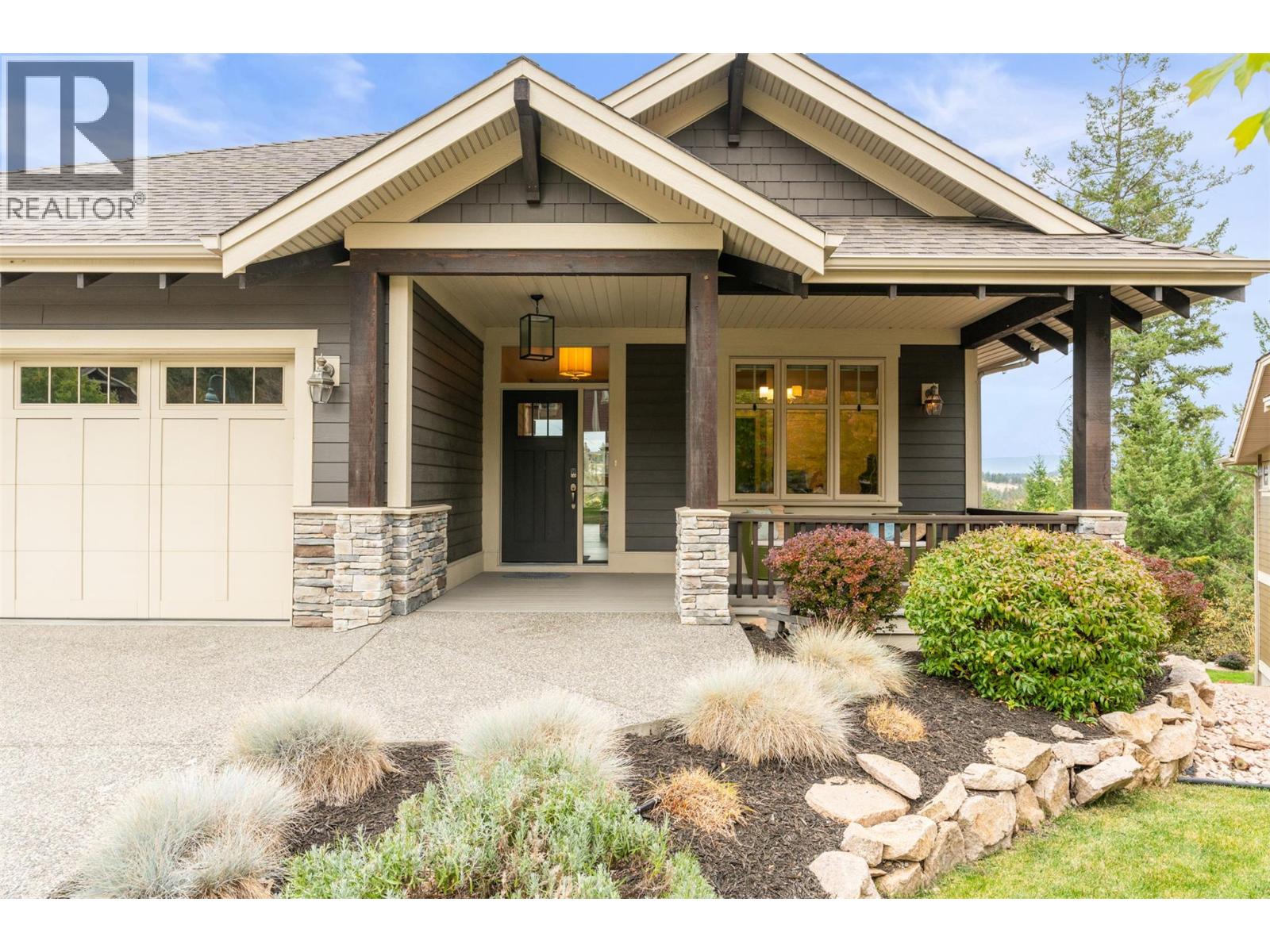 246 Dormie Place, Vernon, British Columbia  V1H 1Y5 - Photo 1 - 10391984