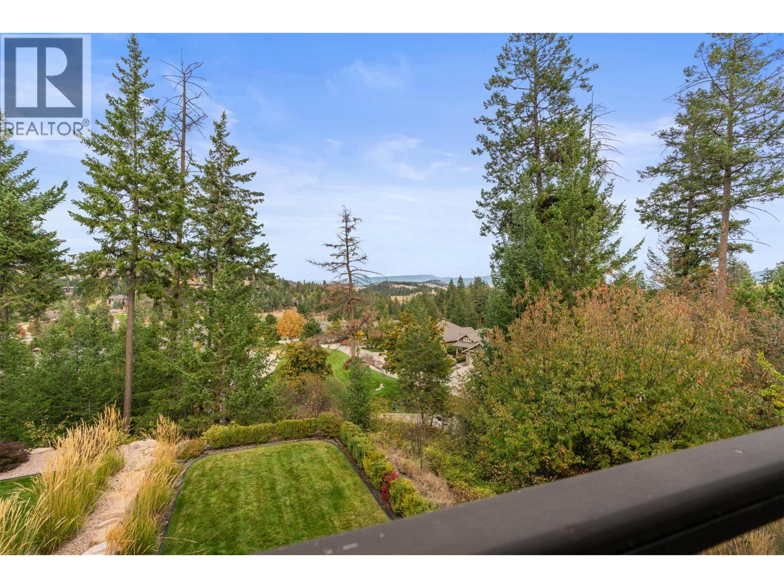 246 Dormie Place, Vernon, British Columbia  V1H 1Y5 - Photo 11 - 10391984