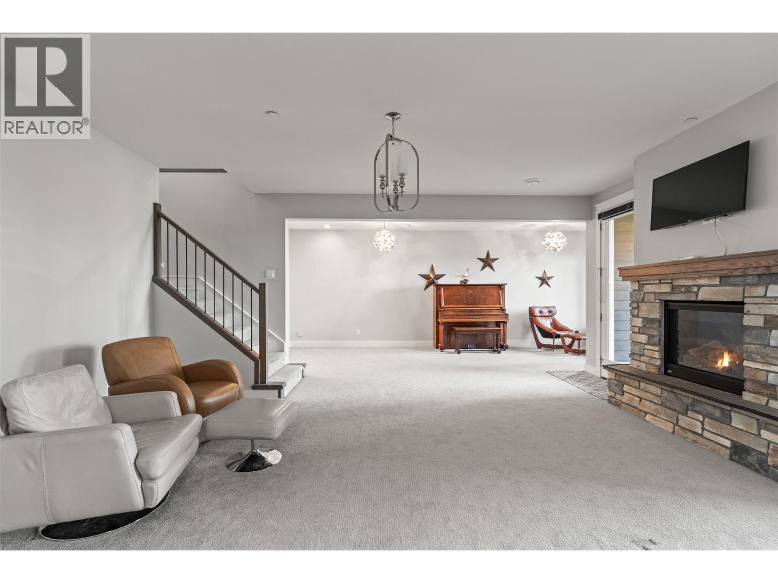 246 Dormie Place, Vernon, British Columbia  V1H 1Y5 - Photo 32 - 10391984