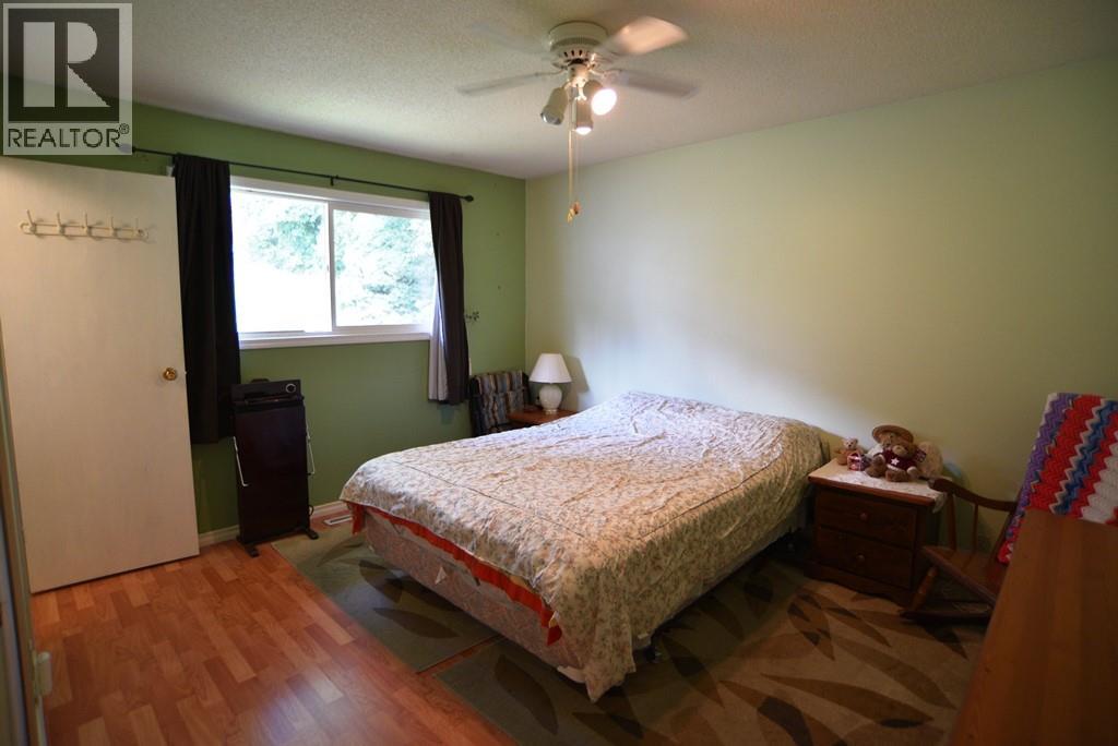 1765 3b Highway, Fruitvale, British Columbia  V0G 1L0 - Photo 27 - 10389409