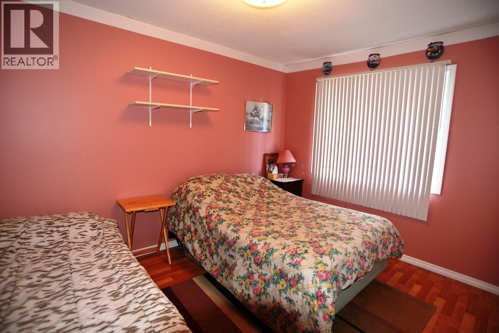 1765 3b Highway, Fruitvale, British Columbia  V0G 1L0 - Photo 31 - 10389409