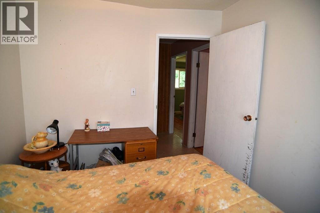 1765 3b Highway, Fruitvale, British Columbia  V0G 1L0 - Photo 33 - 10389409