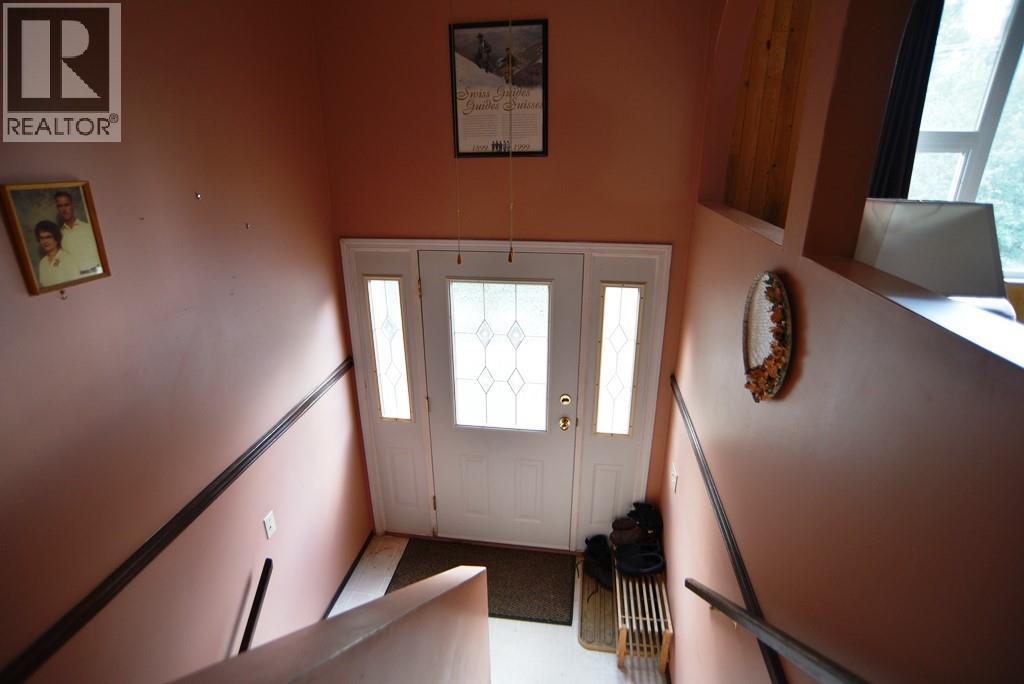 1765 3b Highway, Fruitvale, British Columbia  V0G 1L0 - Photo 34 - 10389409