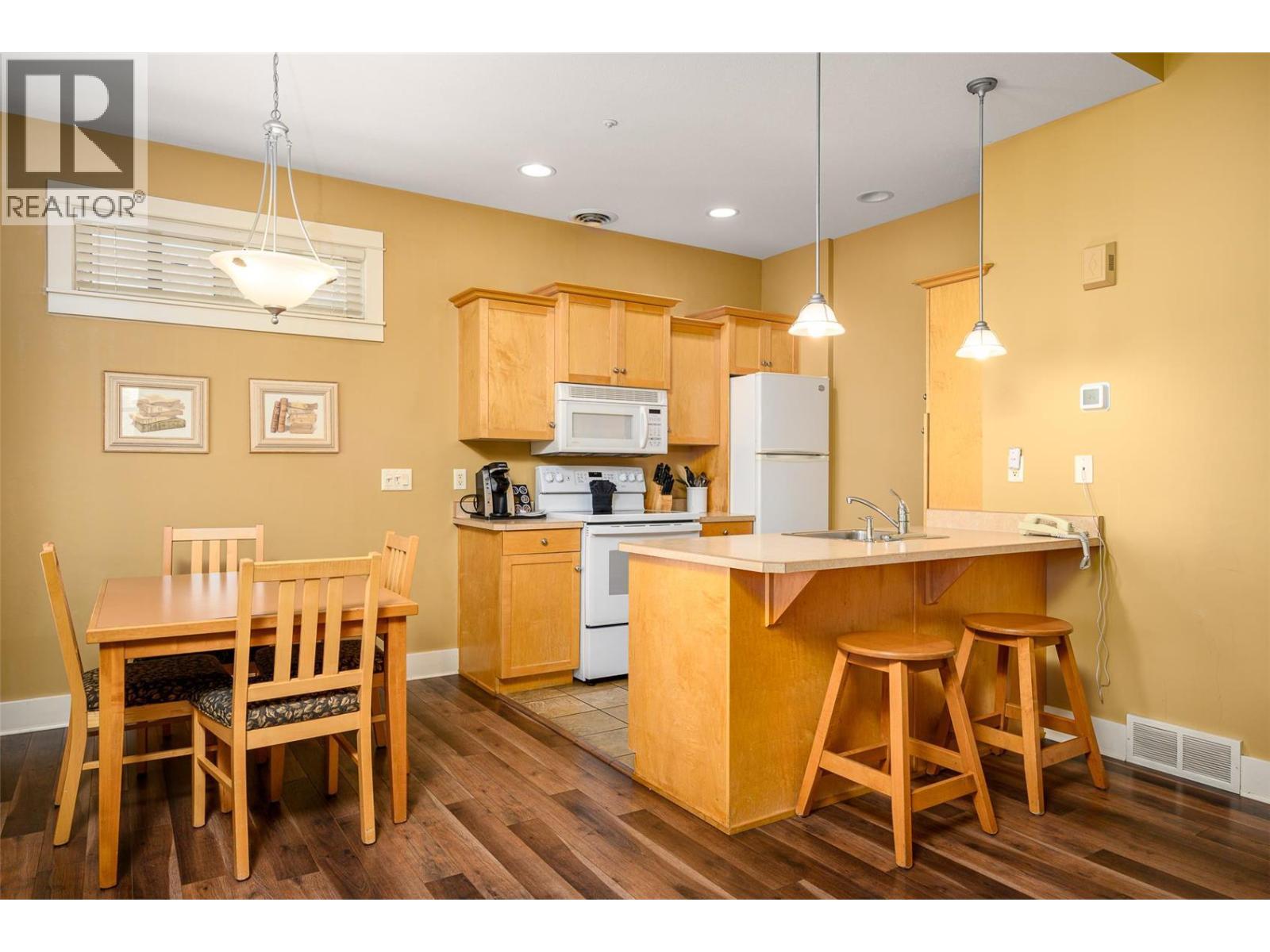 251 Predator Ridge Drive Unit# 47, Vernon, British Columbia  V1H 1V2 - Photo 19 - 10393660
