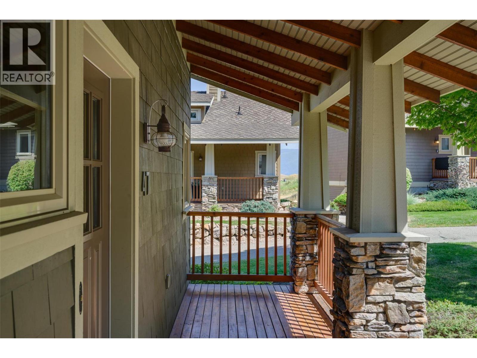 251 Predator Ridge Drive Unit# 47, Vernon, British Columbia  V1H 1V2 - Photo 6 - 10393660