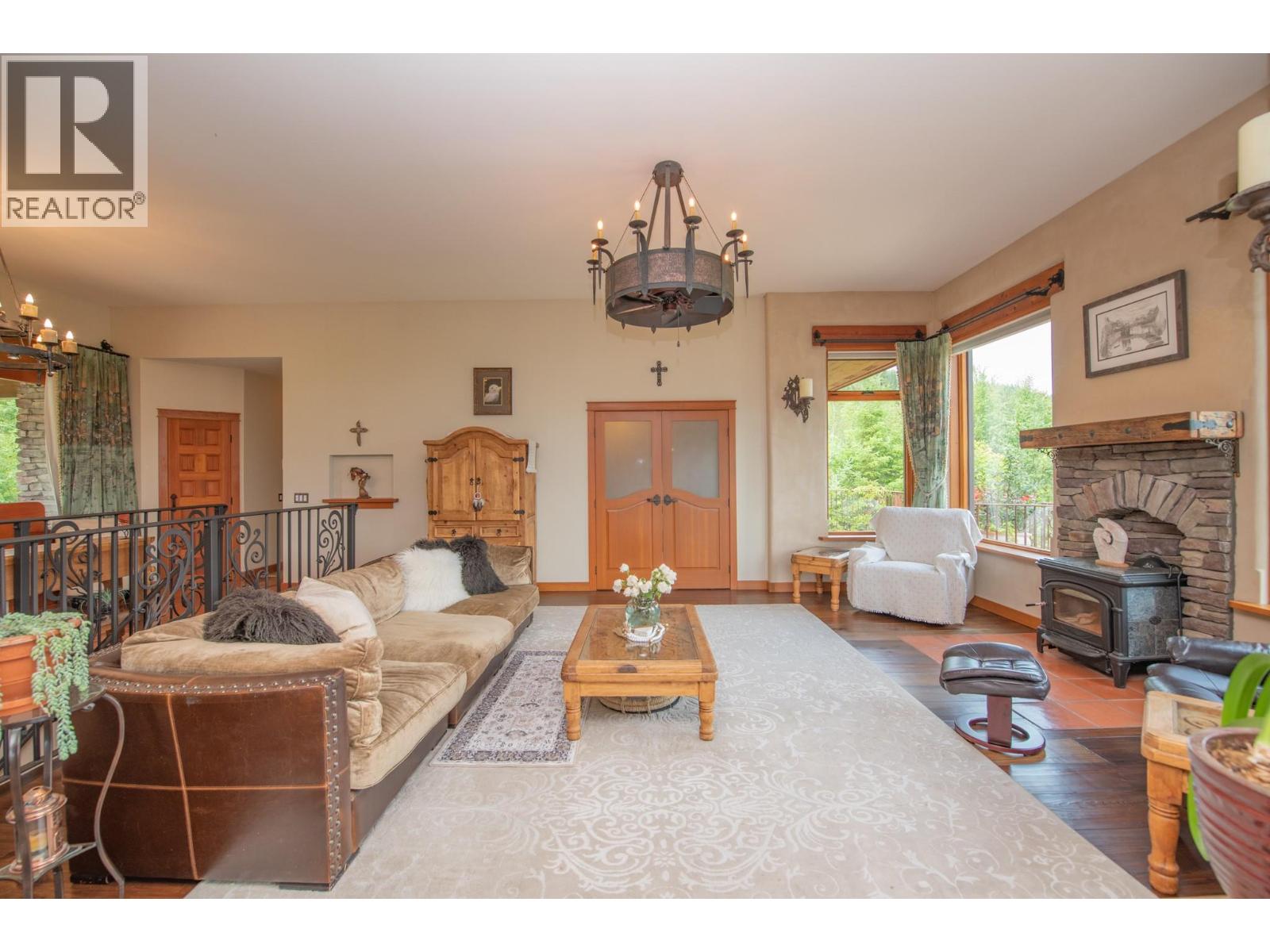 1309 Eagle Ridge Road, Lumby, British Columbia  V0E 2G4 - Photo 19 - 10391939