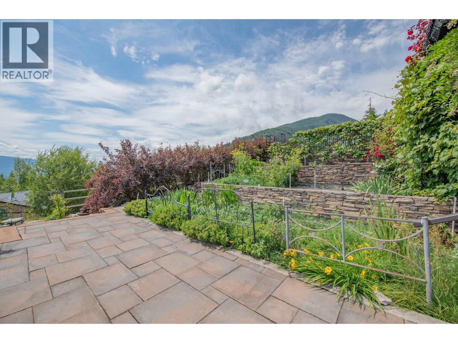 1309 Eagle Ridge Road, Lumby, British Columbia  V0E 2G4 - Photo 48 - 10391939