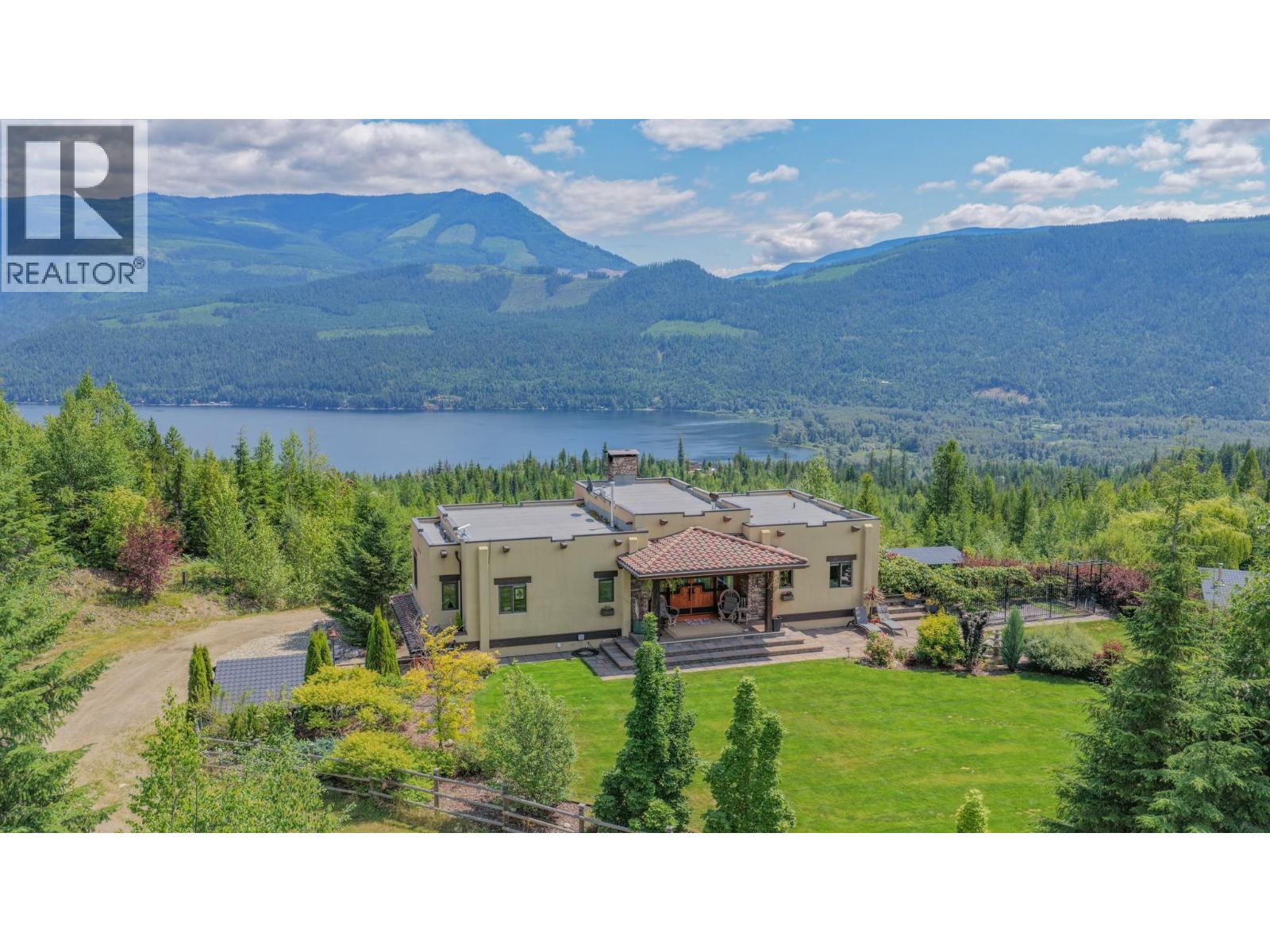 1309 Eagle Ridge Road, Lumby, British Columbia  V0E 2G4 - Photo 6 - 10391939