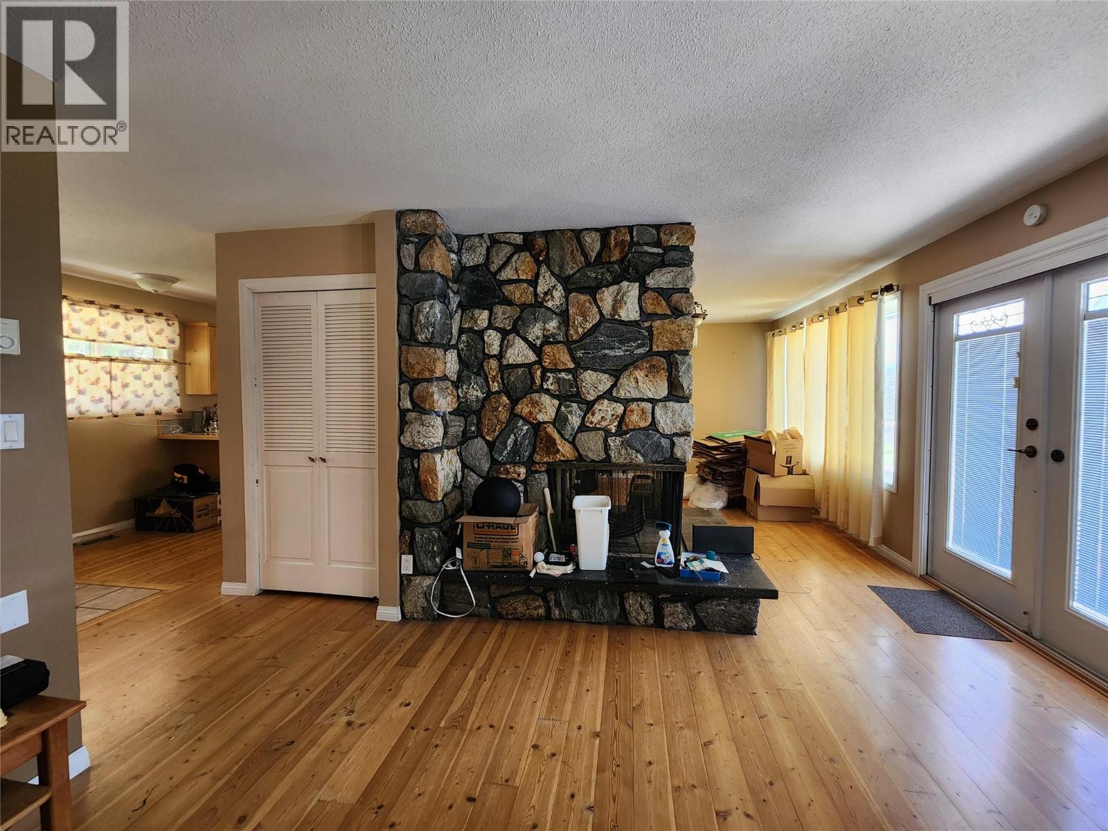 5440 41 Highway, Grand Forks, British Columbia  V0H 1H5 - Photo 15 - 10389271