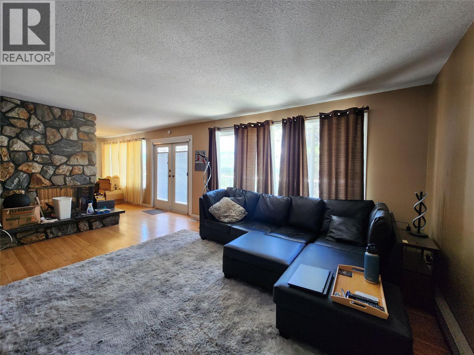 5440 41 Highway, Grand Forks, British Columbia  V0H 1H5 - Photo 18 - 10389271