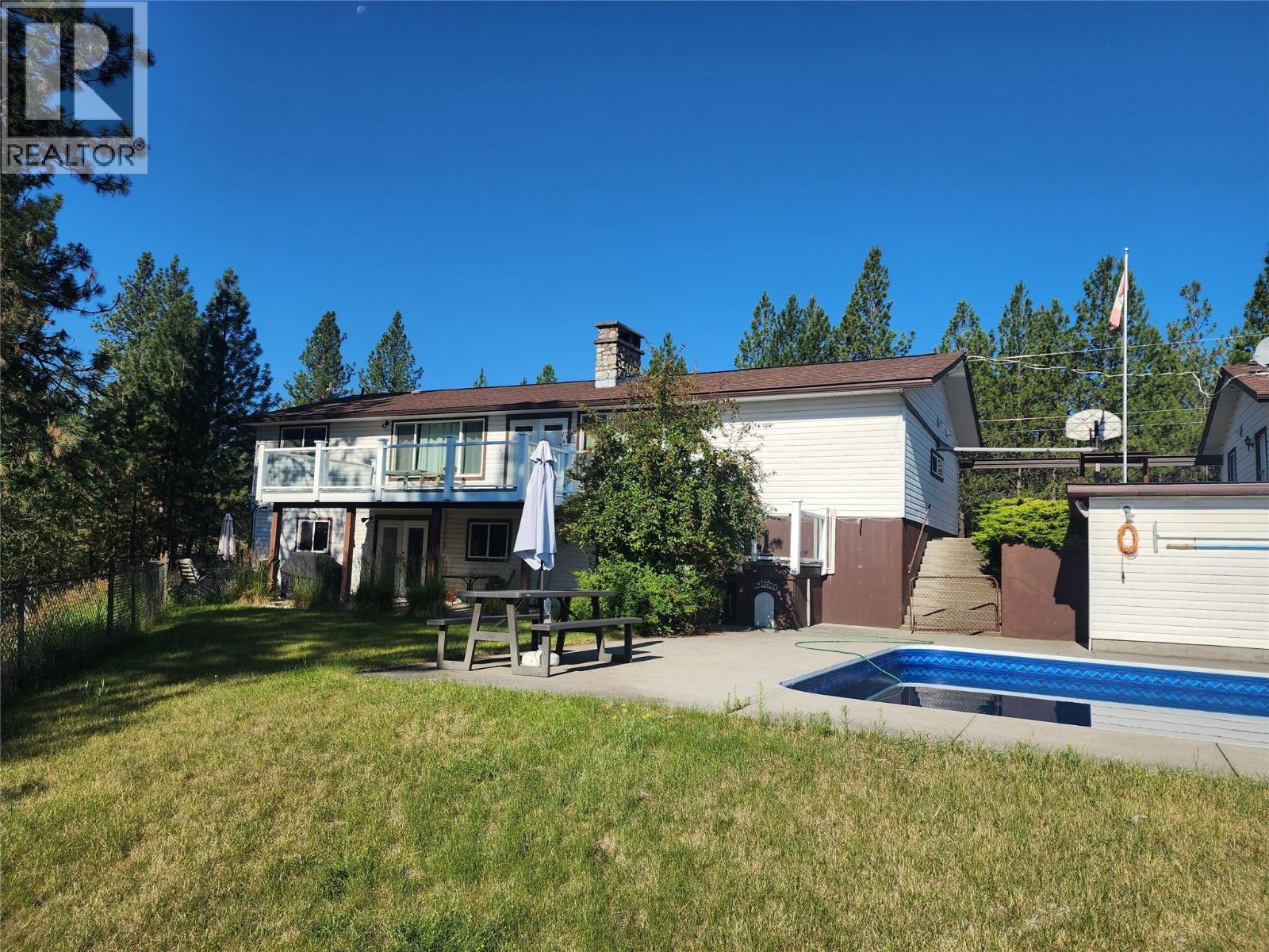 5440 41 Highway, Grand Forks, British Columbia  V0H 1H5 - Photo 7 - 10389271