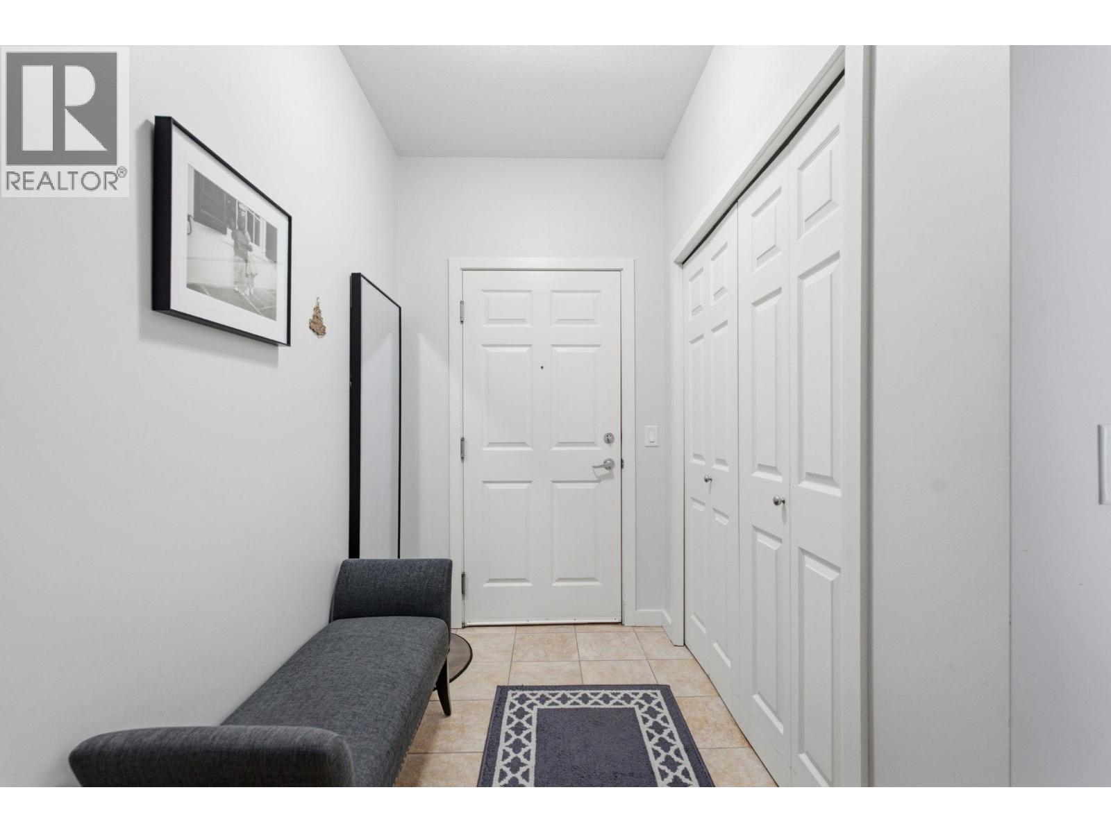 2120 Shannon Ridge Drive Unit# 214, West Kelowna, British Columbia  V4T 2Z3 - Photo 3 - 10391942