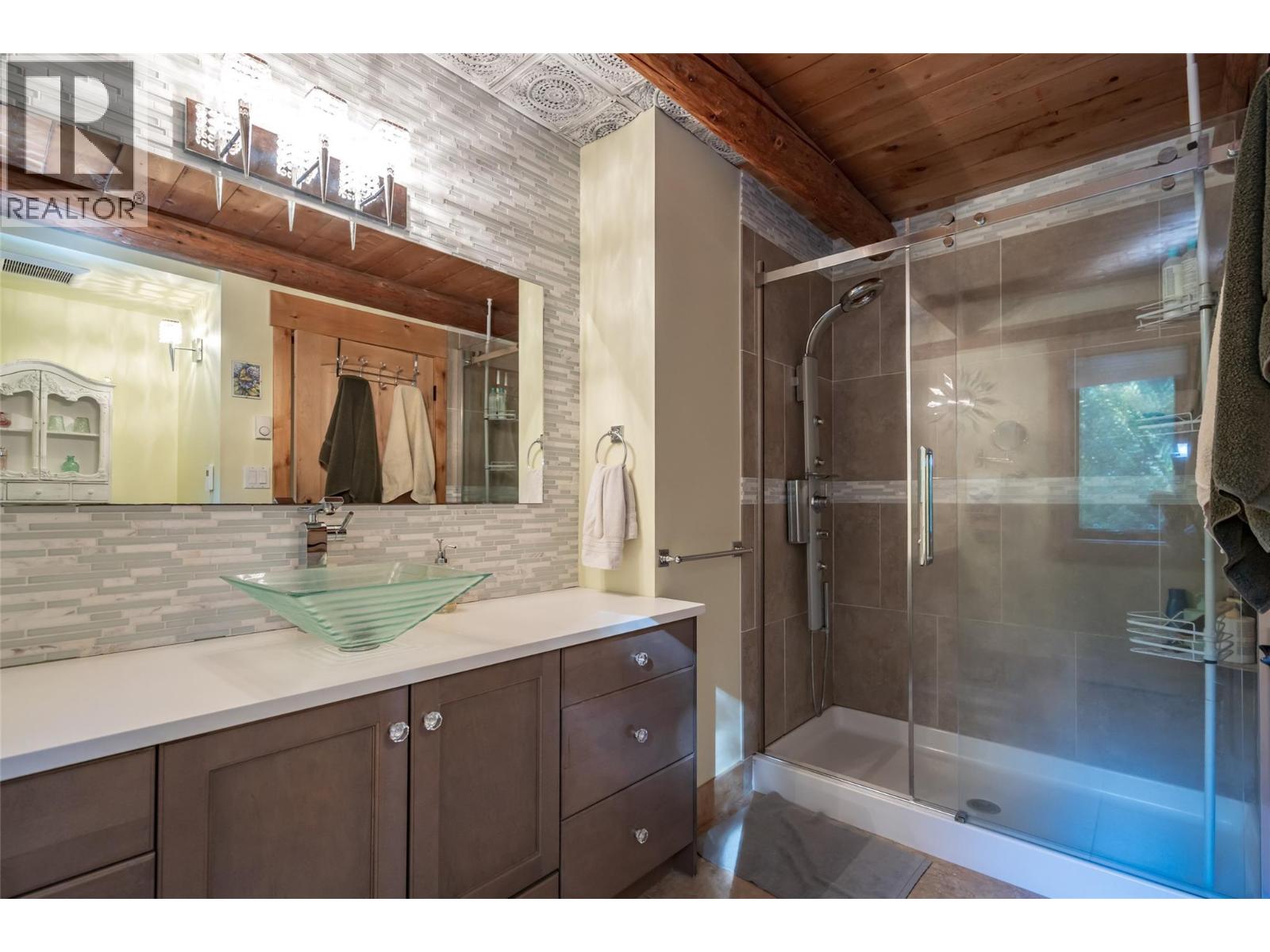 8840 Olson Road, Kaslo, British Columbia  V0G 1M0 - Photo 35 - 10393152