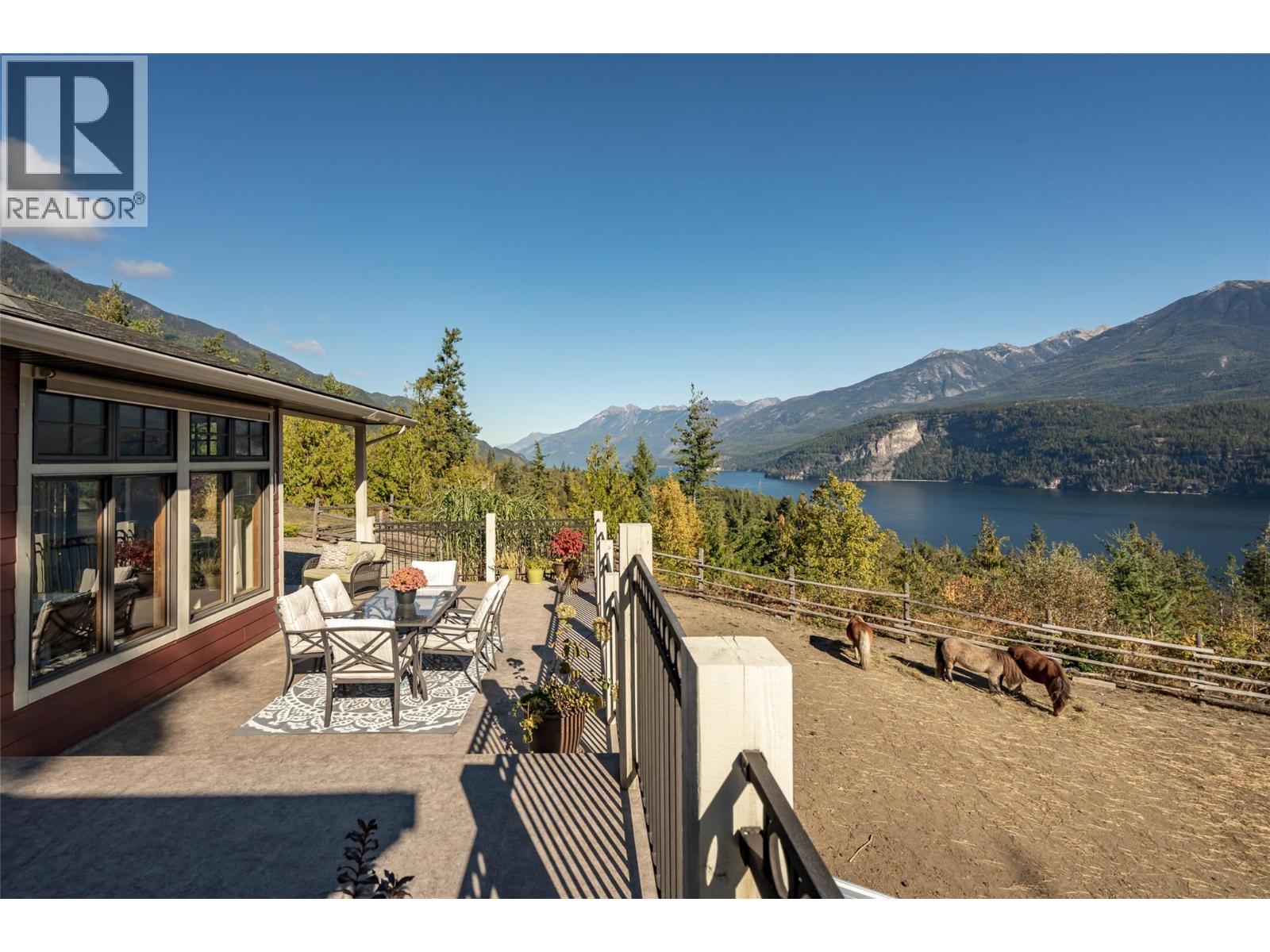 8840 Olson Road, Kaslo, British Columbia  V0G 1M0 - Photo 68 - 10393152