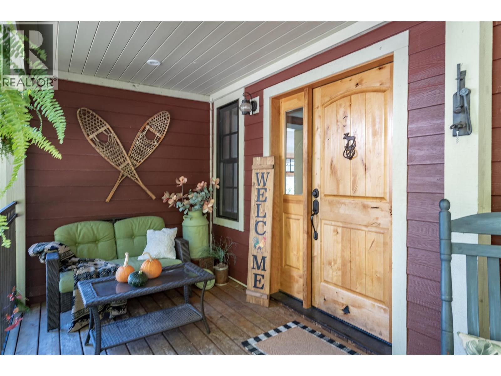 8840 Olson Road, Kaslo, British Columbia  V0G 1M0 - Photo 8 - 10393152