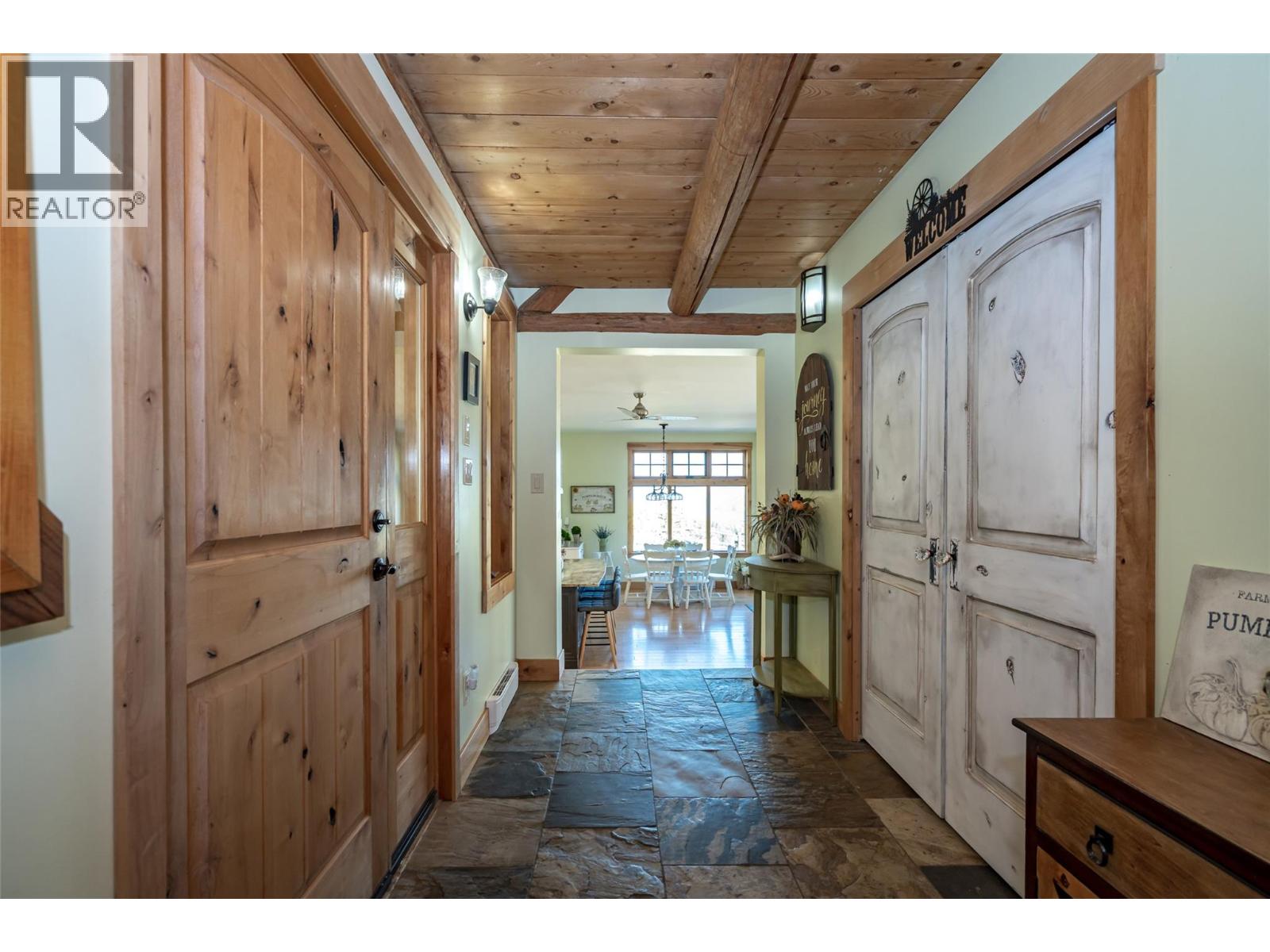 8840 Olson Road, Kaslo, British Columbia  V0G 1M0 - Photo 9 - 10393152