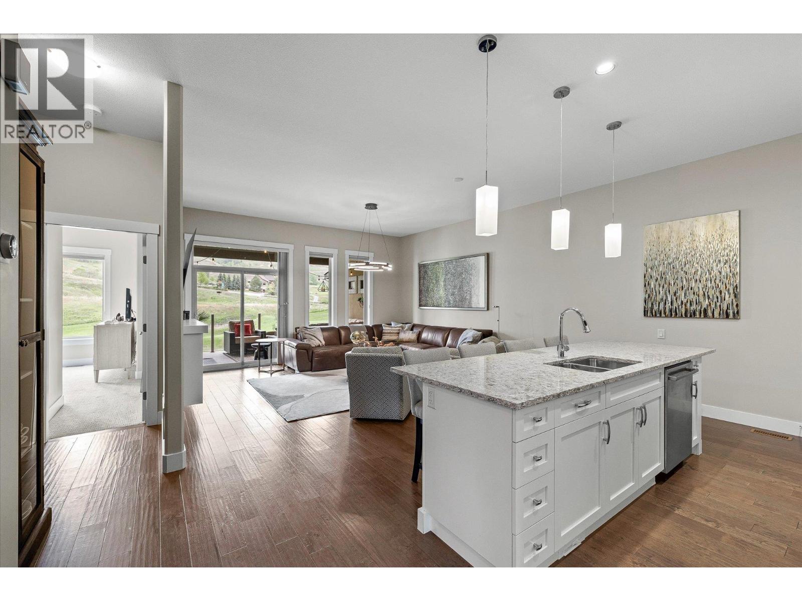 1836 Tower Ranch Boulevard Unit# 35, Kelowna, British Columbia  V1P 1S8 - Photo 4 - 10392574