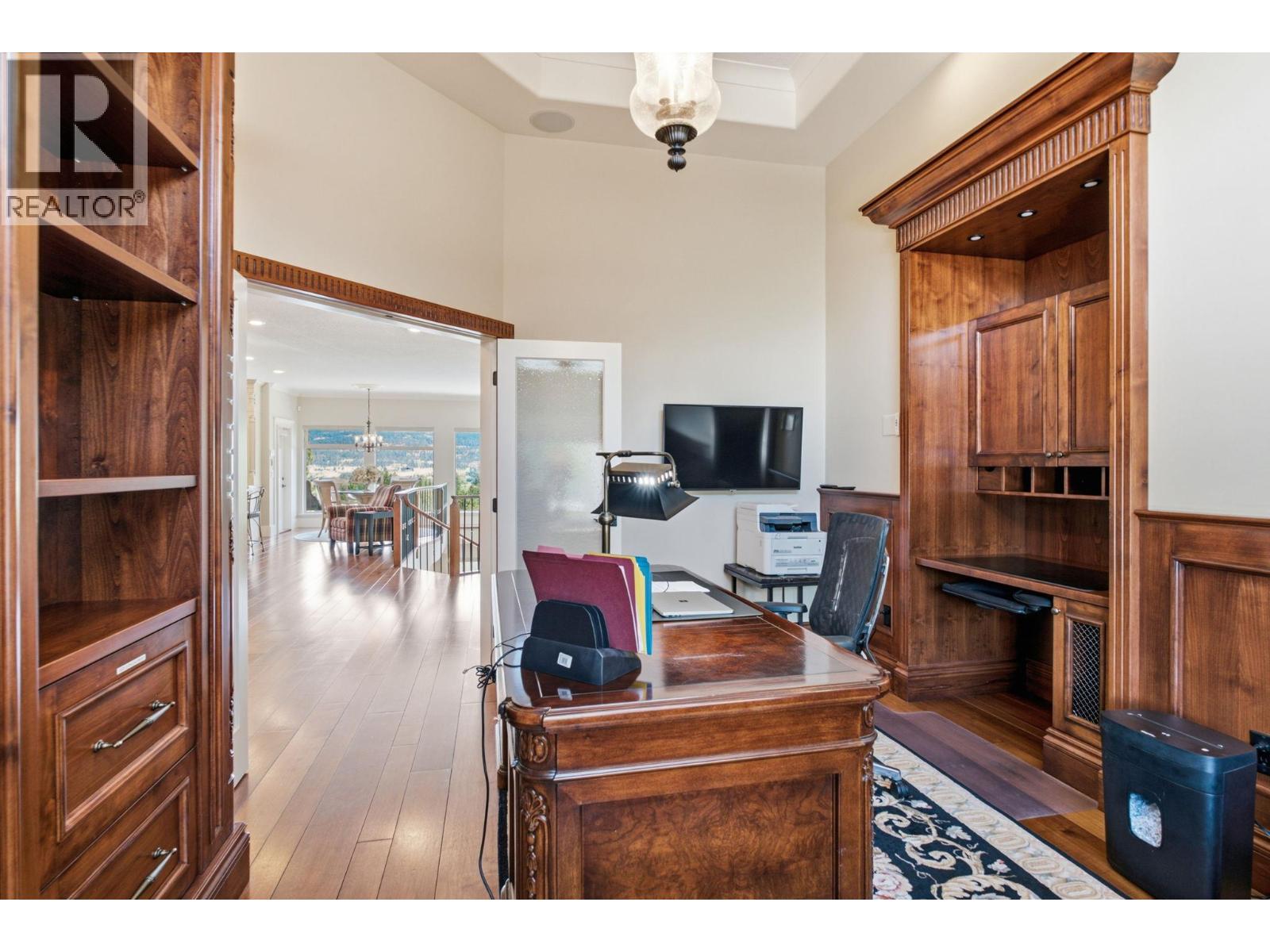 2109 Capistrano Drive, Kelowna, British Columbia  V1V 2N1 - Photo 11 - 10393633