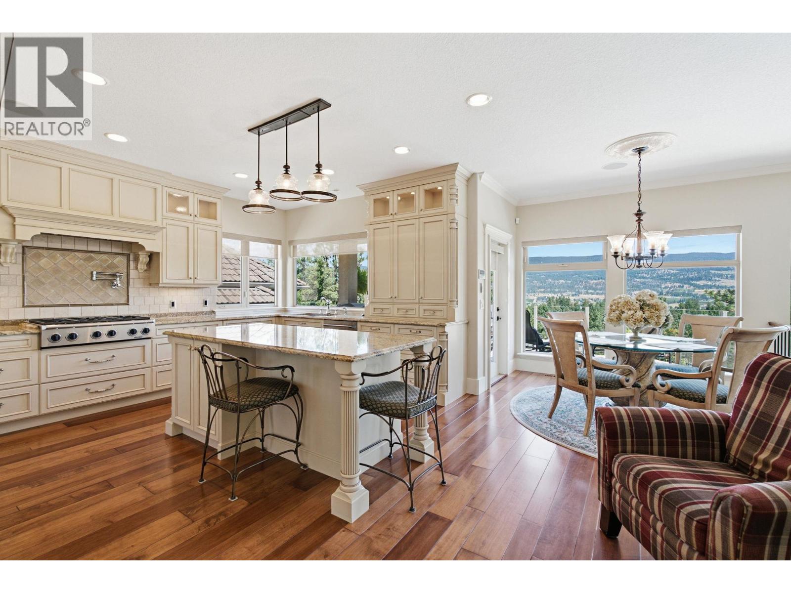 2109 Capistrano Drive, Kelowna, British Columbia  V1V 2N1 - Photo 12 - 10393633