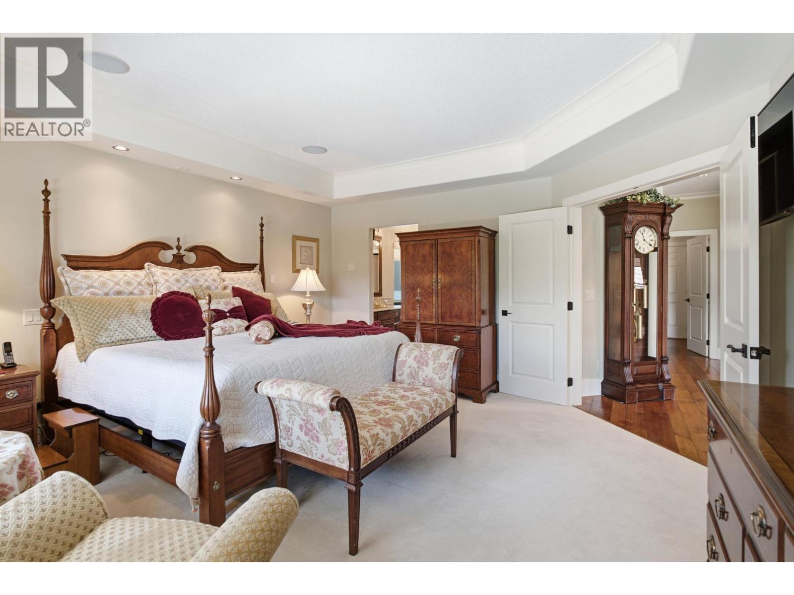 2109 Capistrano Drive, Kelowna, British Columbia  V1V 2N1 - Photo 32 - 10393633
