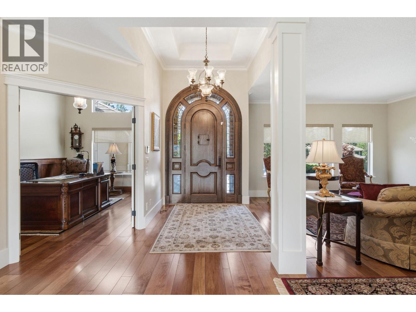 2109 Capistrano Drive, Kelowna, British Columbia  V1V 2N1 - Photo 4 - 10393633