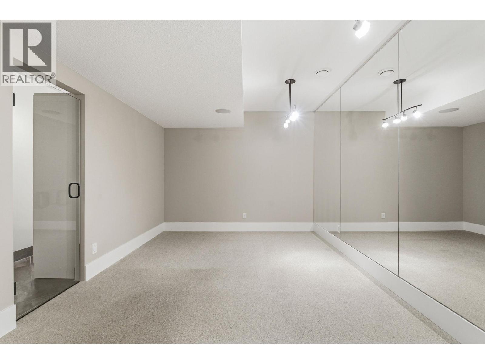 2109 Capistrano Drive, Kelowna, British Columbia  V1V 2N1 - Photo 58 - 10393633