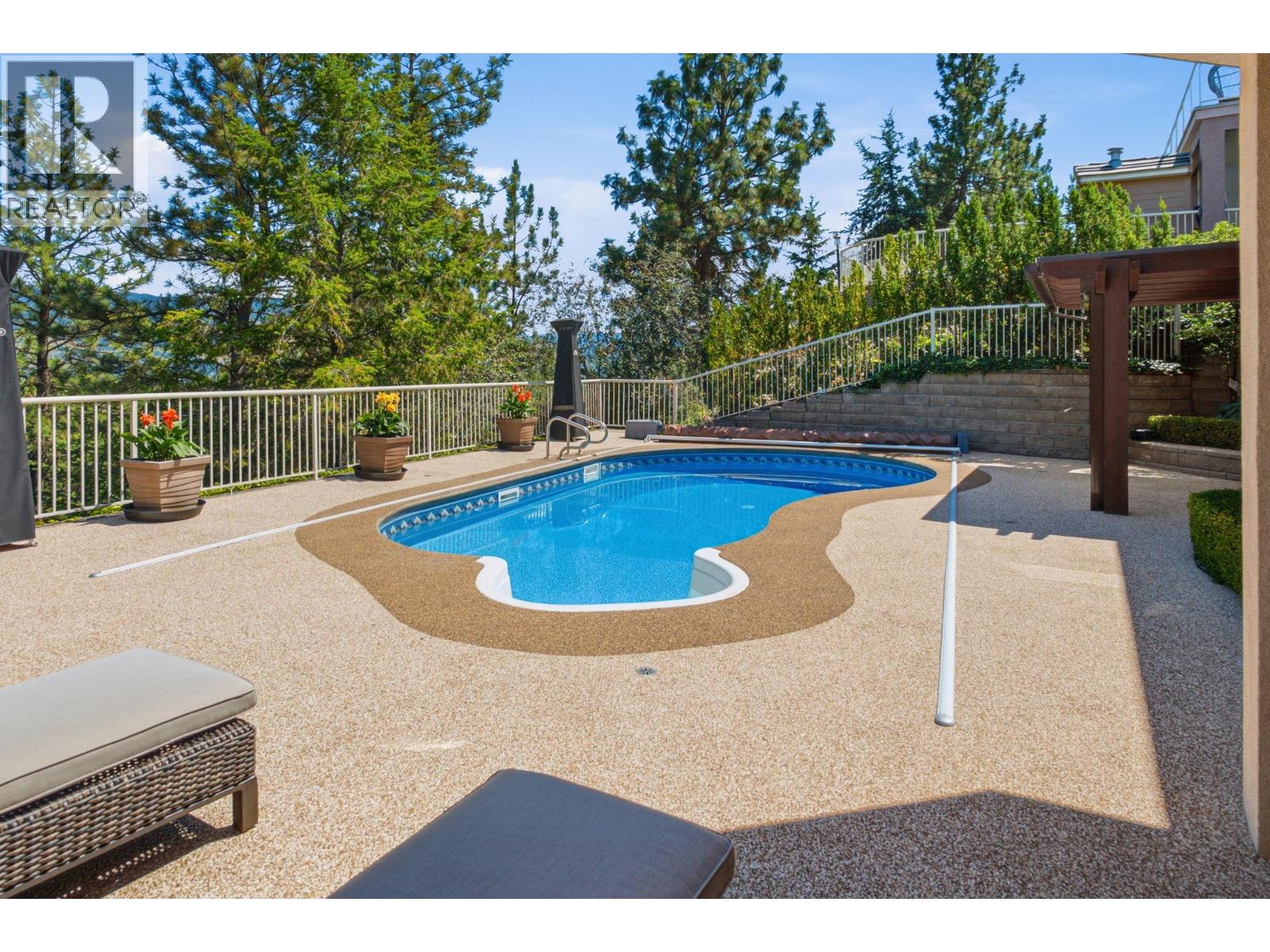 2109 Capistrano Drive, Kelowna, British Columbia  V1V 2N1 - Photo 73 - 10393633