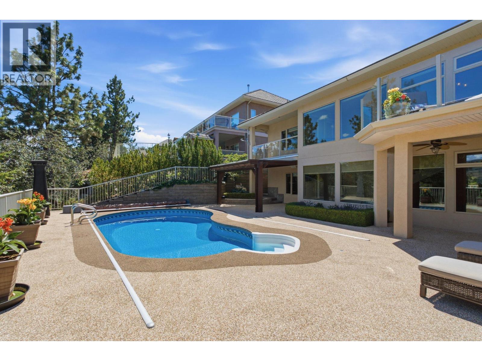 2109 Capistrano Drive, Kelowna, British Columbia  V1V 2N1 - Photo 75 - 10393633
