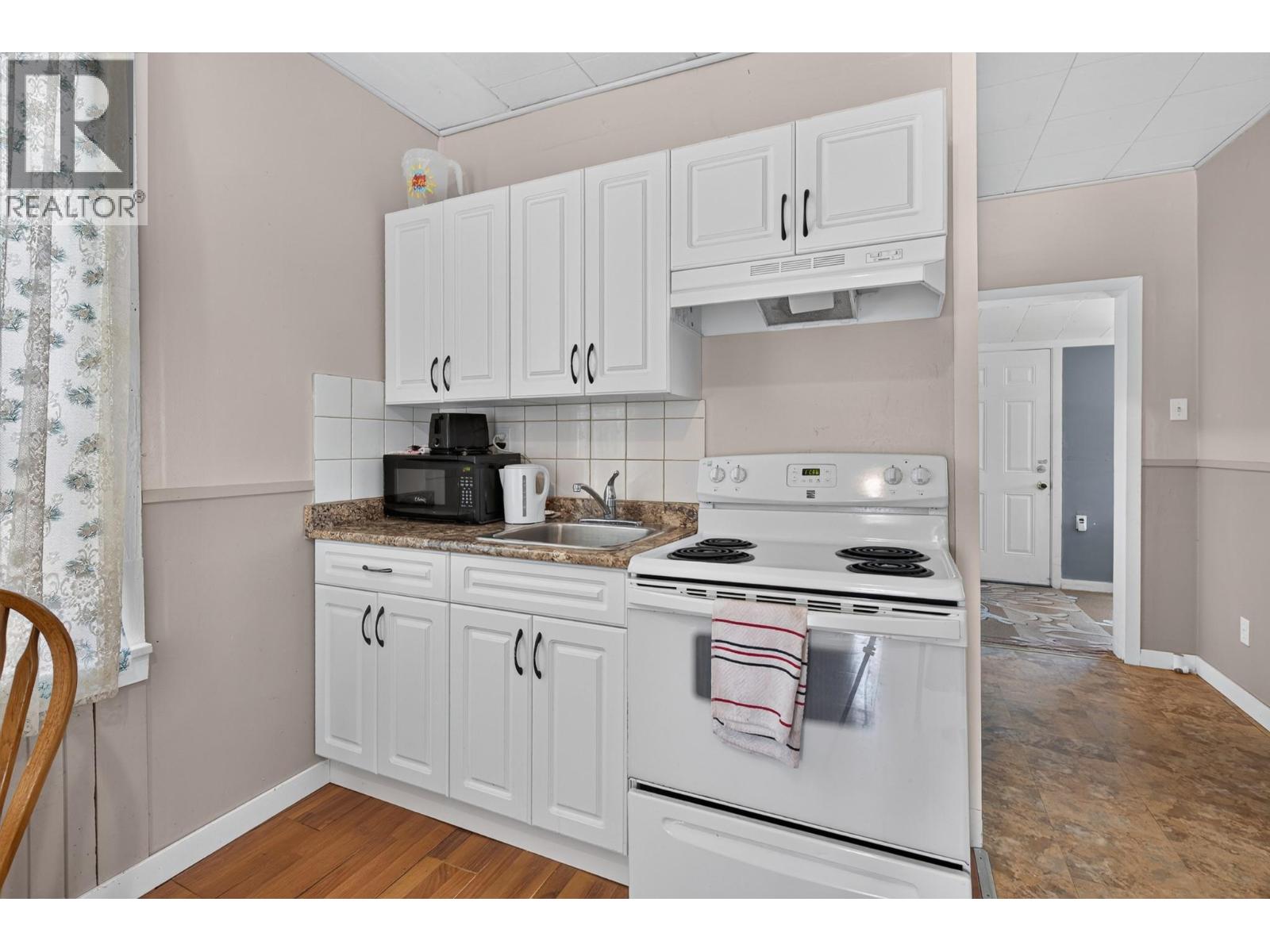 403 Howard Avenue, Enderby, British Columbia  V0E 1V2 - Photo 16 - 10393715