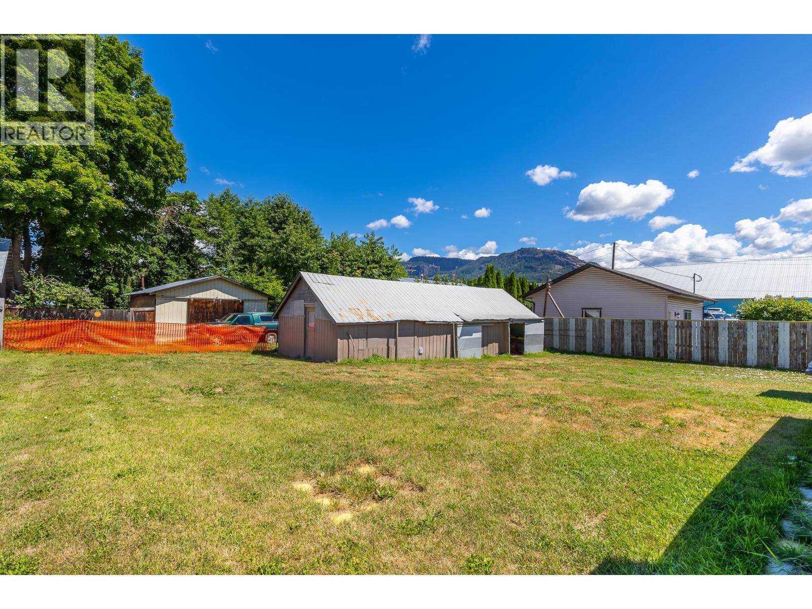 403 Howard Avenue, Enderby, British Columbia  V0E 1V2 - Photo 35 - 10393715