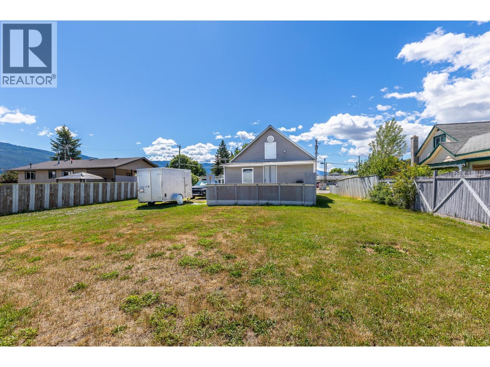 403 Howard Avenue, Enderby, British Columbia  V0E 1V2 - Photo 5 - 10393715