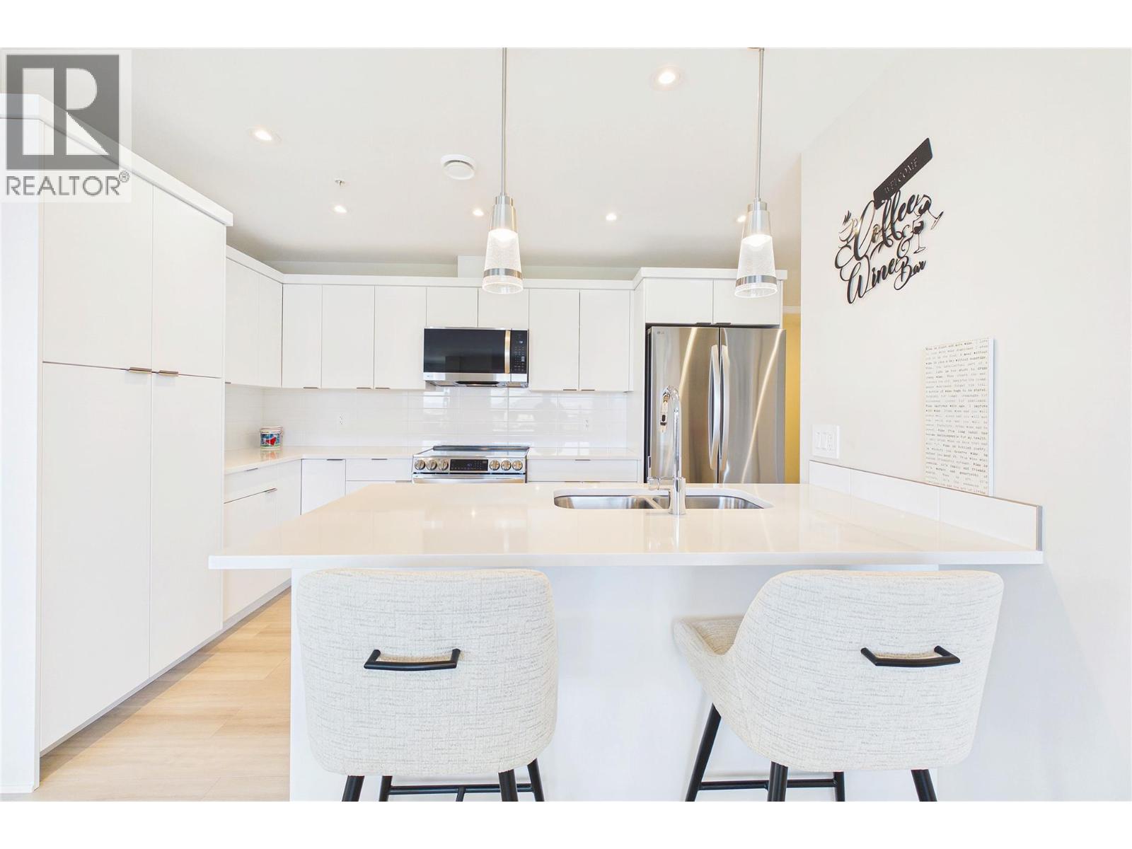 3362 Skaha Lake Road Unit# 701, Penticton, British Columbia  V2A 0J4 - Photo 13 - 10393878