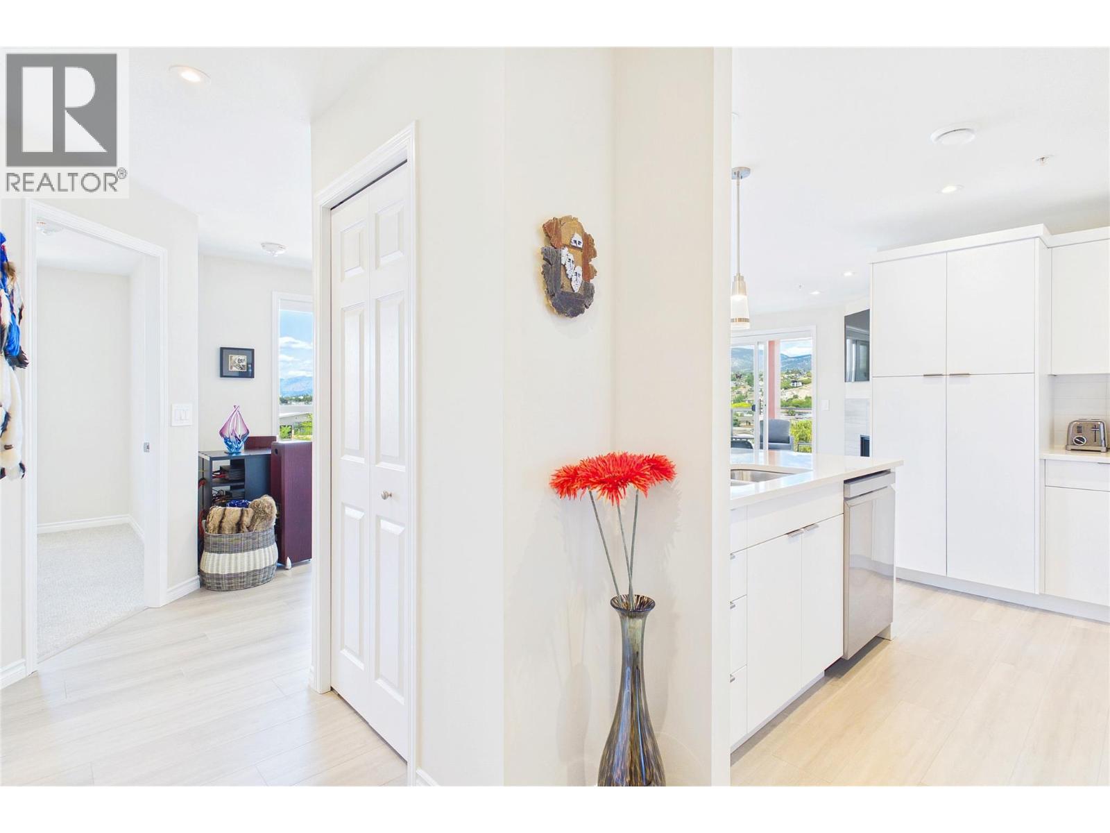 3362 Skaha Lake Road Unit# 701, Penticton, British Columbia  V2A 0J4 - Photo 7 - 10393878