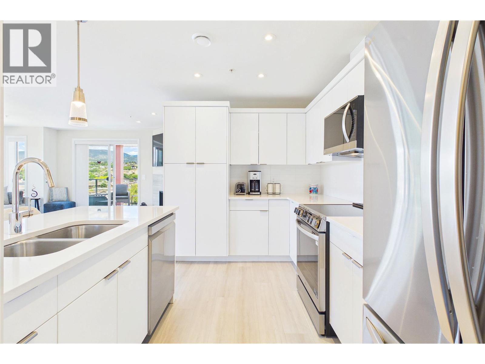 3362 Skaha Lake Road Unit# 701, Penticton, British Columbia  V2A 0J4 - Photo 8 - 10393878