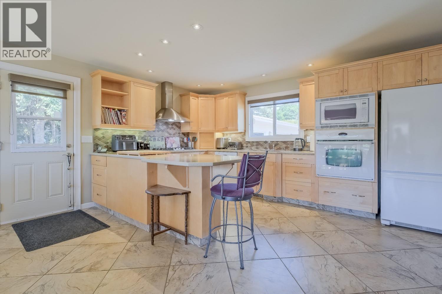 709 Bartlett Drive, Penticton, British Columbia  V2A 7K8 - Photo 17 - 10393882