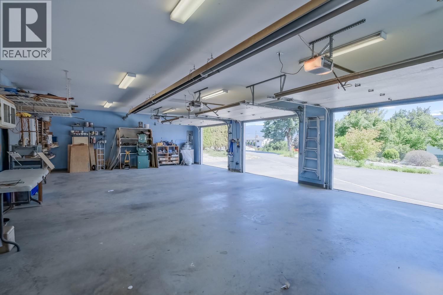709 Bartlett Drive, Penticton, British Columbia  V2A 7K8 - Photo 32 - 10393882