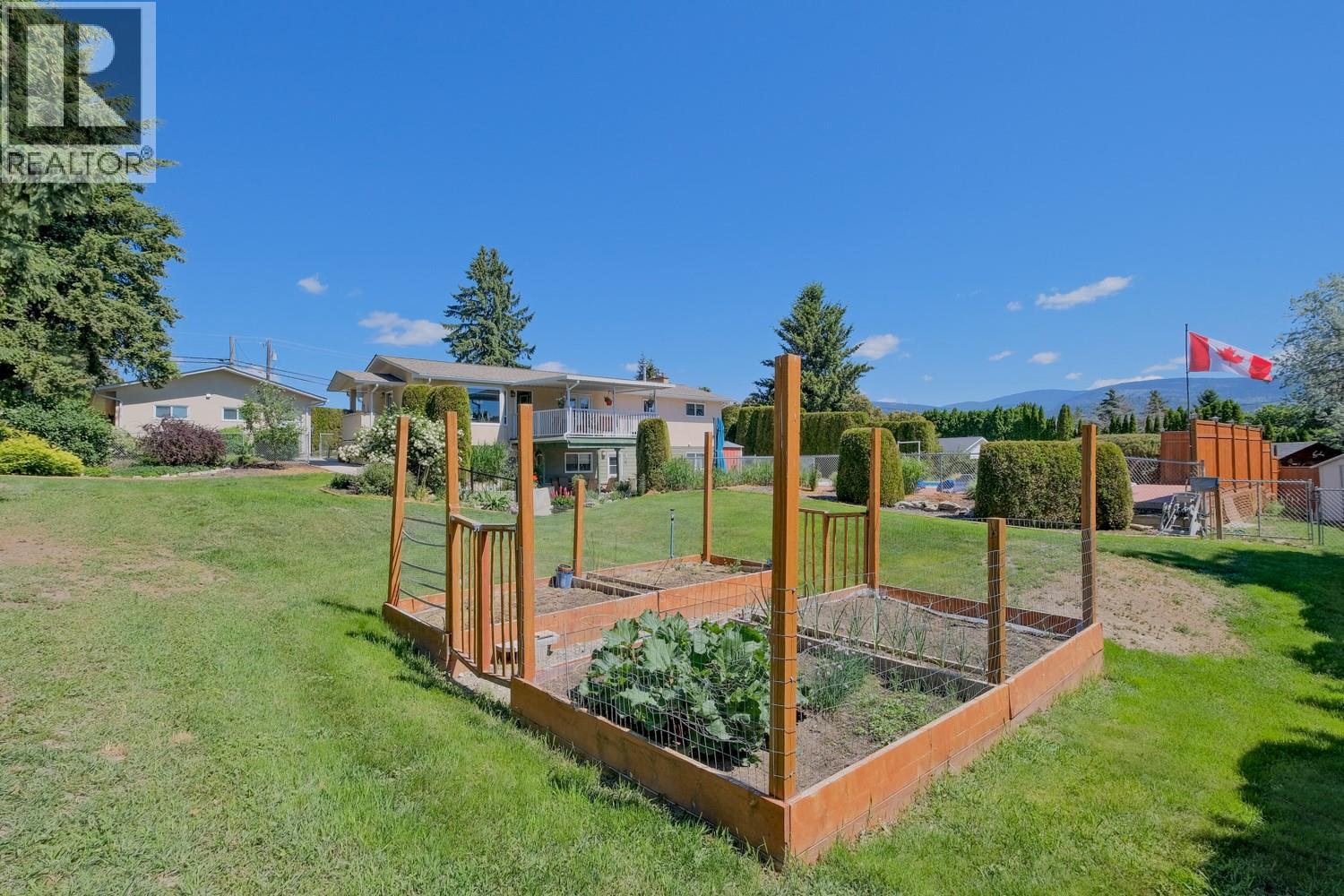 709 Bartlett Drive, Penticton, British Columbia  V2A 7K8 - Photo 35 - 10393882