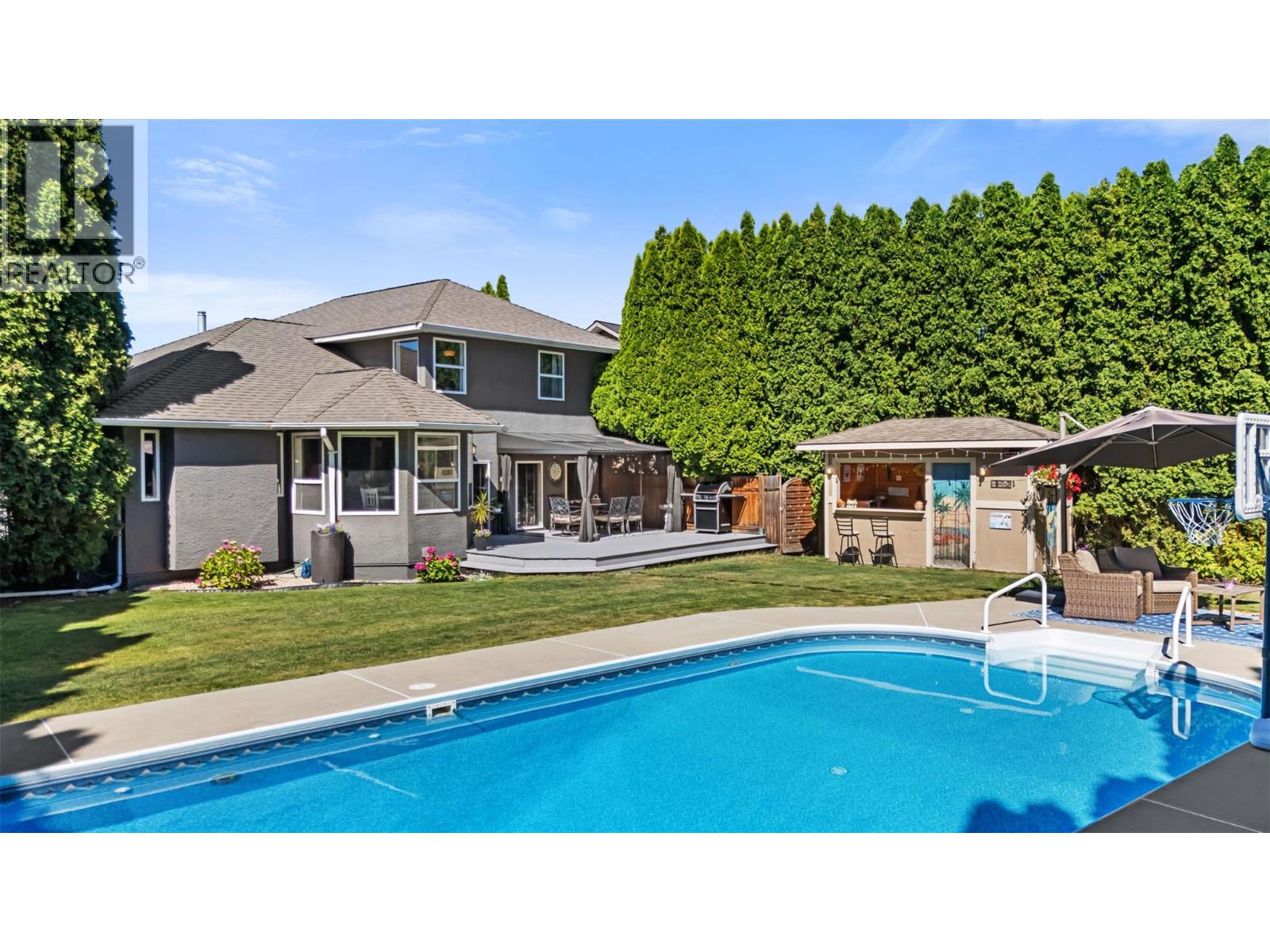 148 Stevens Court, Penticton, British Columbia  V2A 8A2 - Photo 1 - 10393725